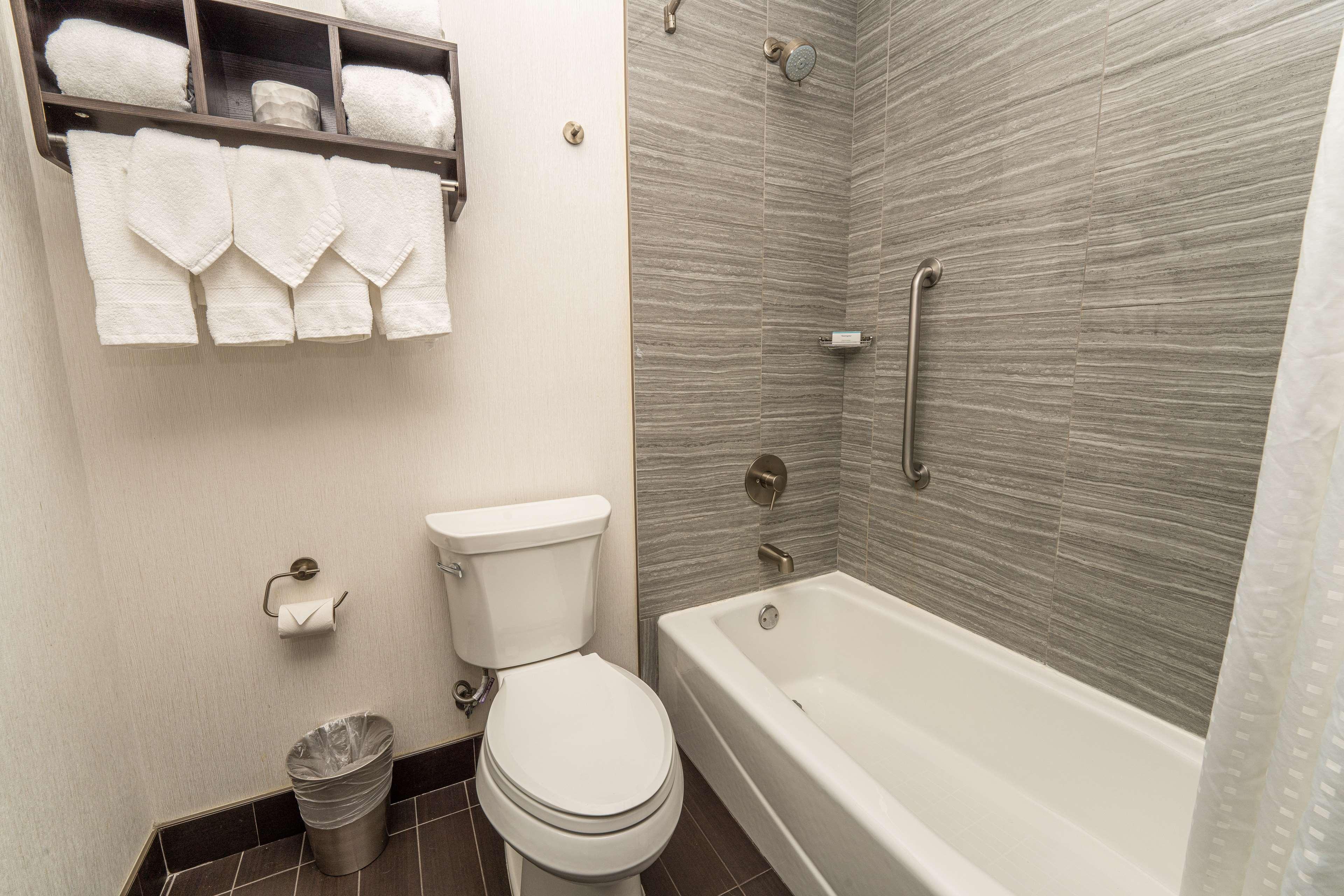 Double Two Queen Beds