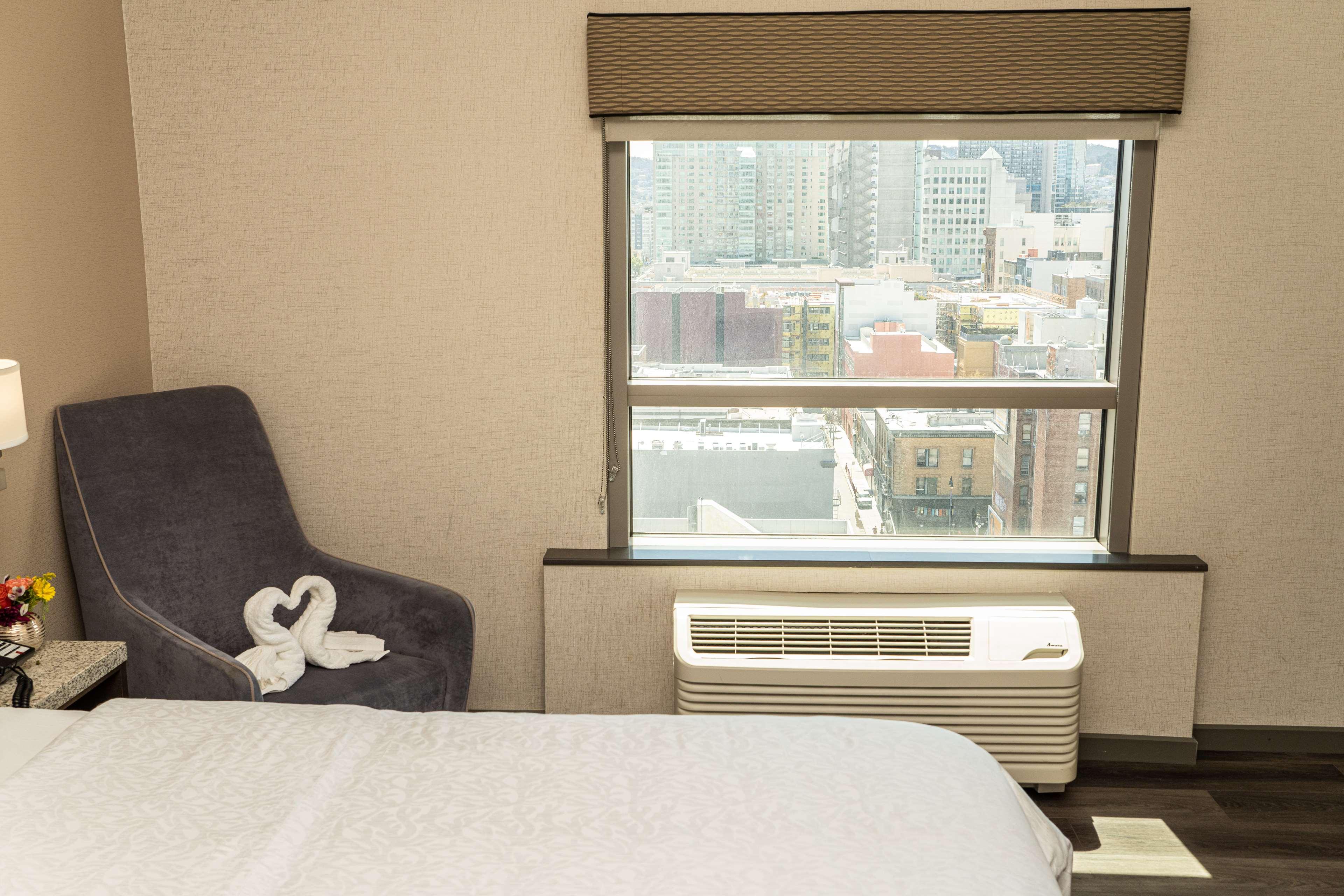 Double King Bed Non Smoking