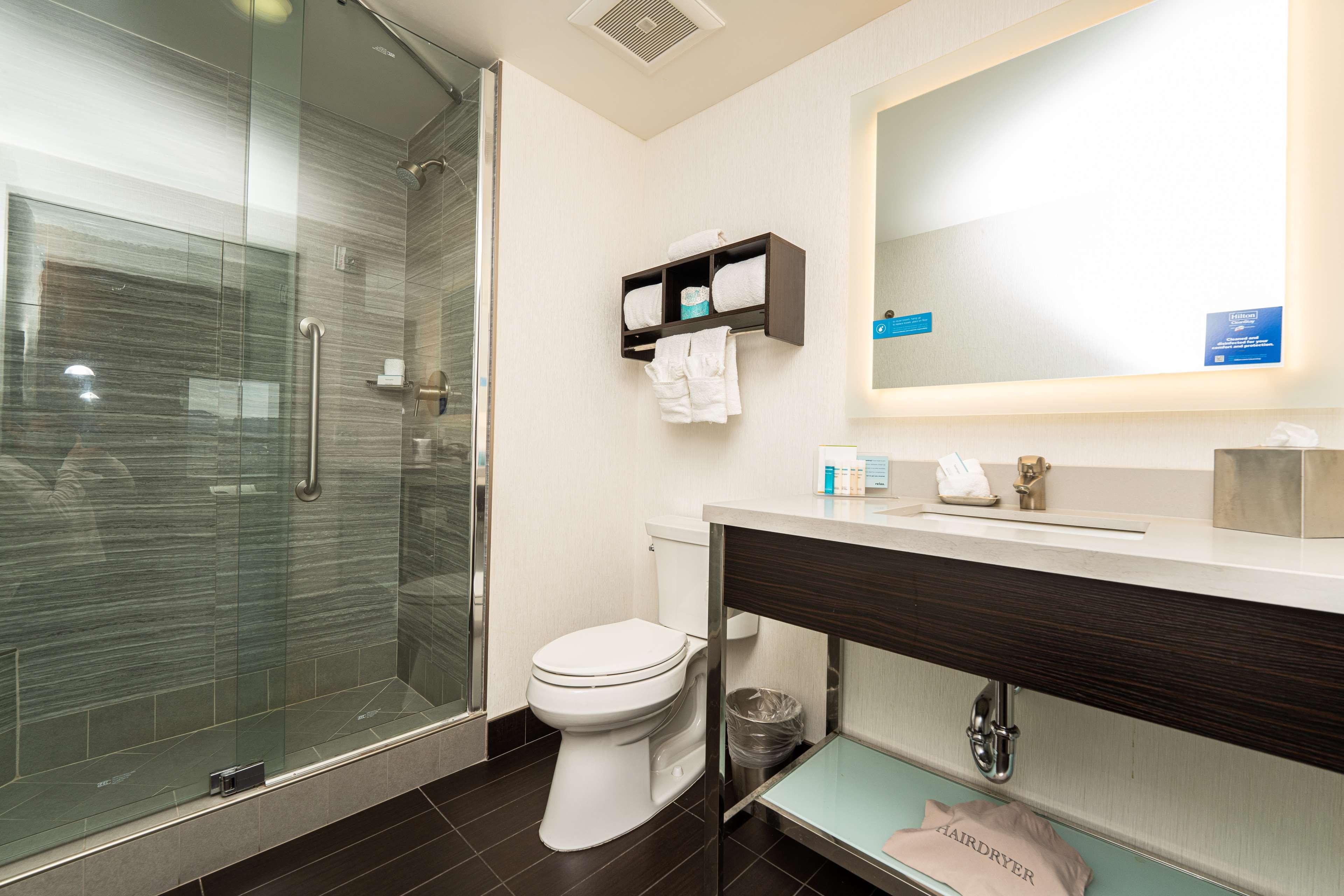 Double City View King Bed