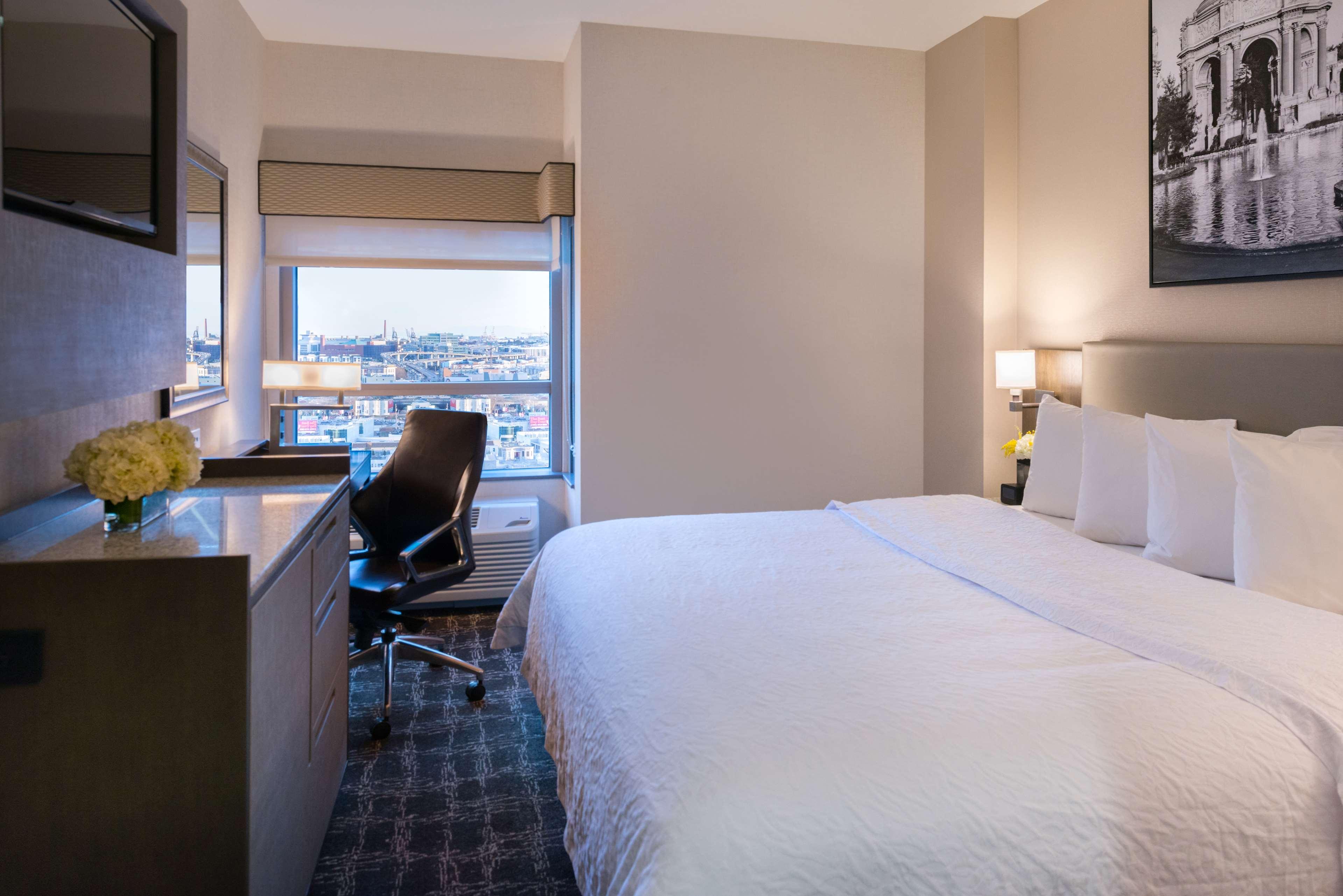 Double City View King Bed