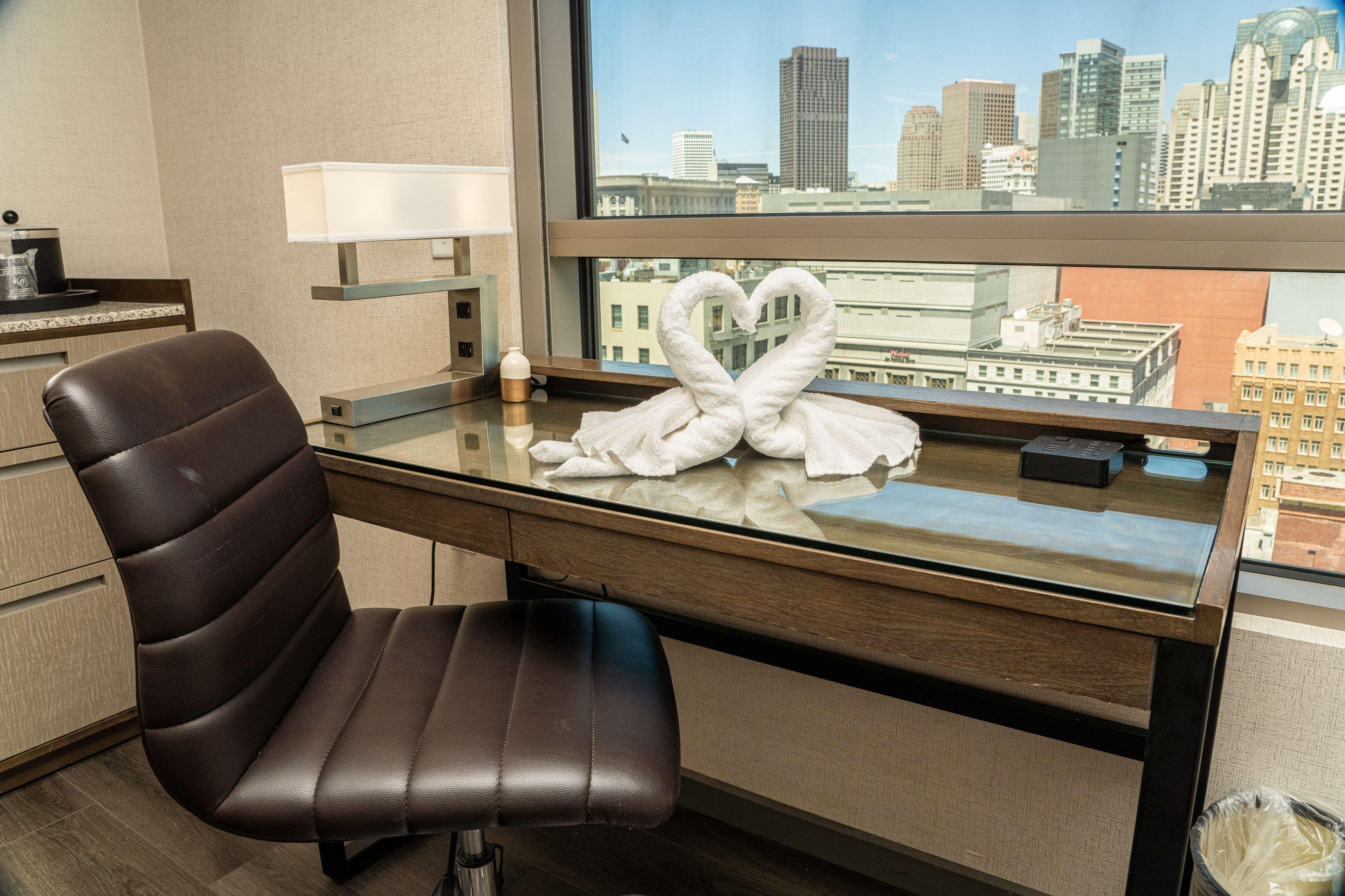 Double City View King Bed