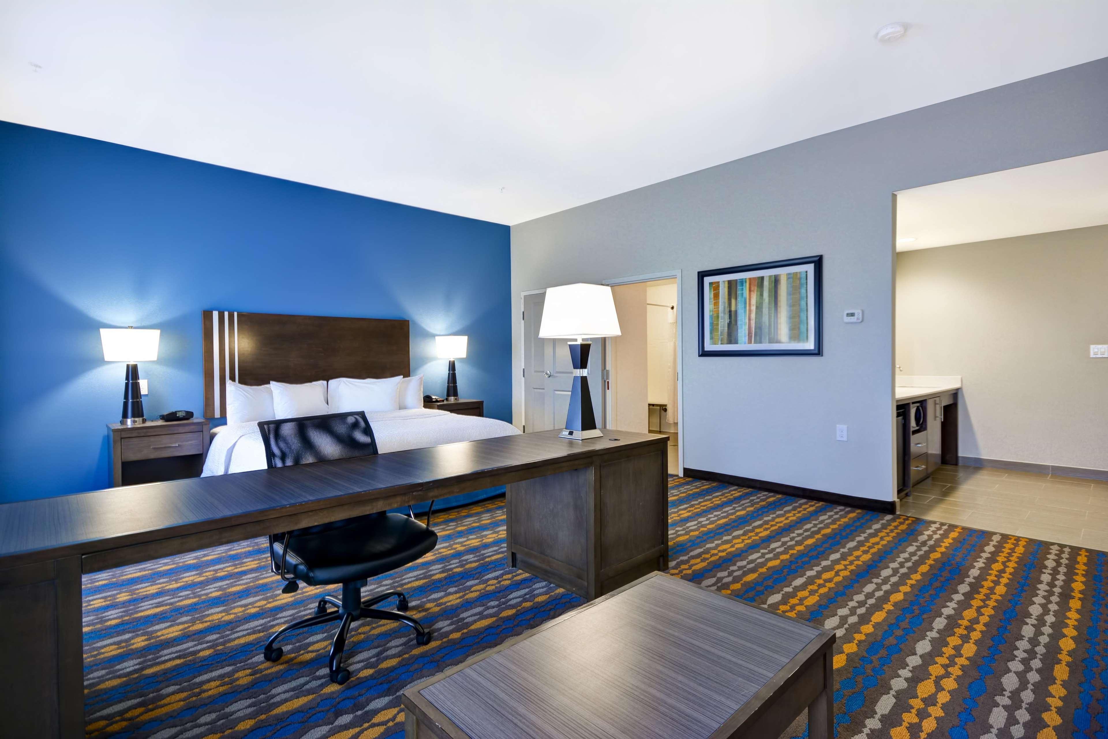 Studio King Bed Non Smoking