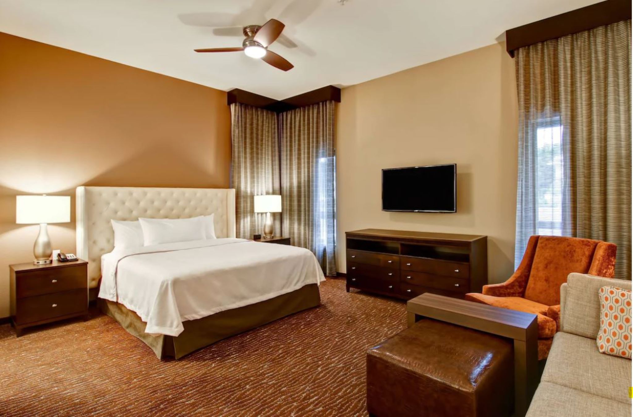 Studio King Size Bed