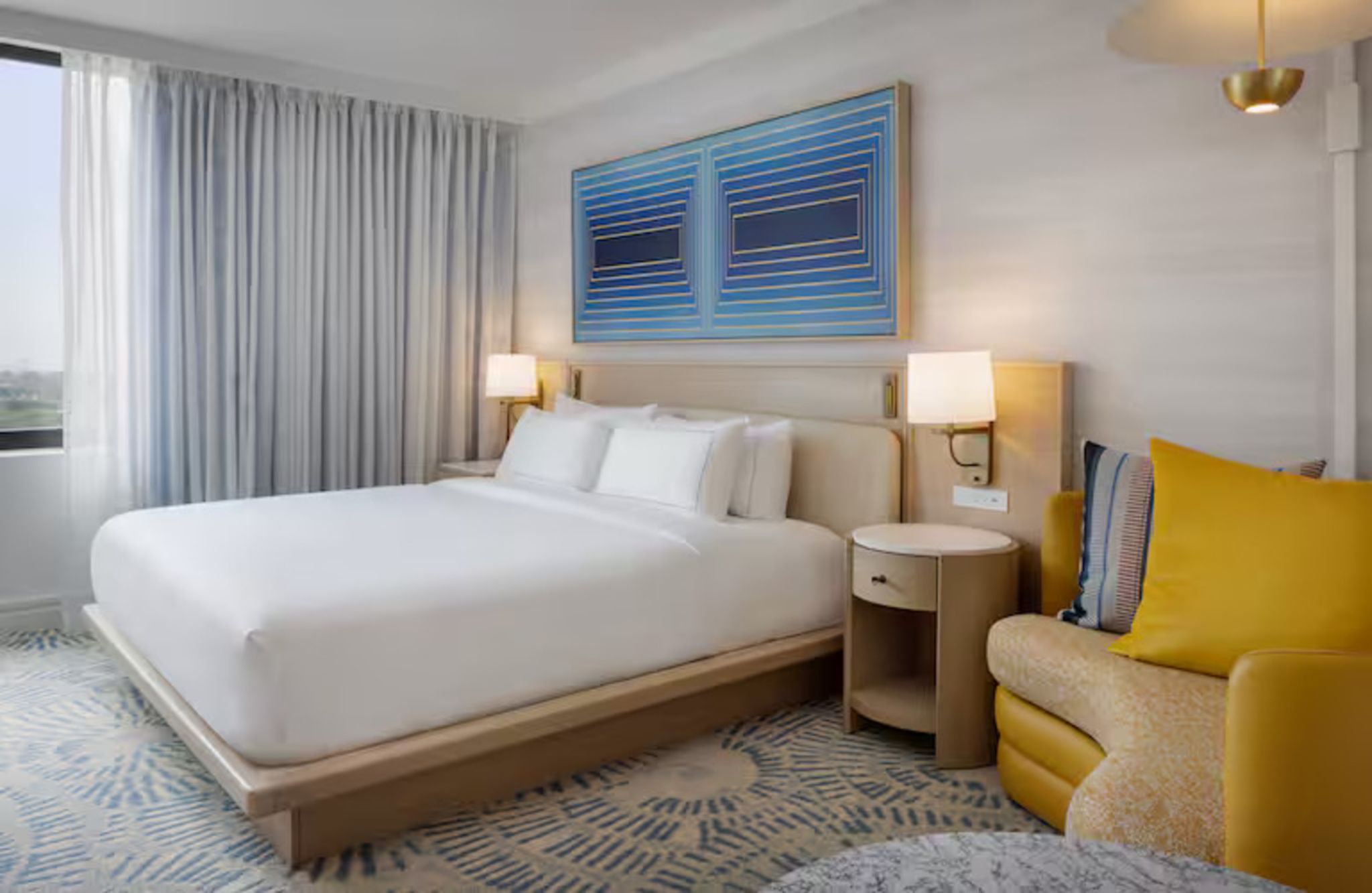 Double Deluxe King Bed