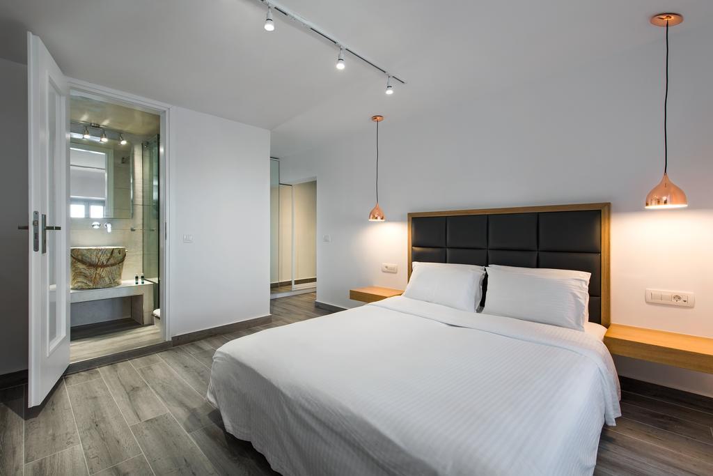 Junior Suite Standard