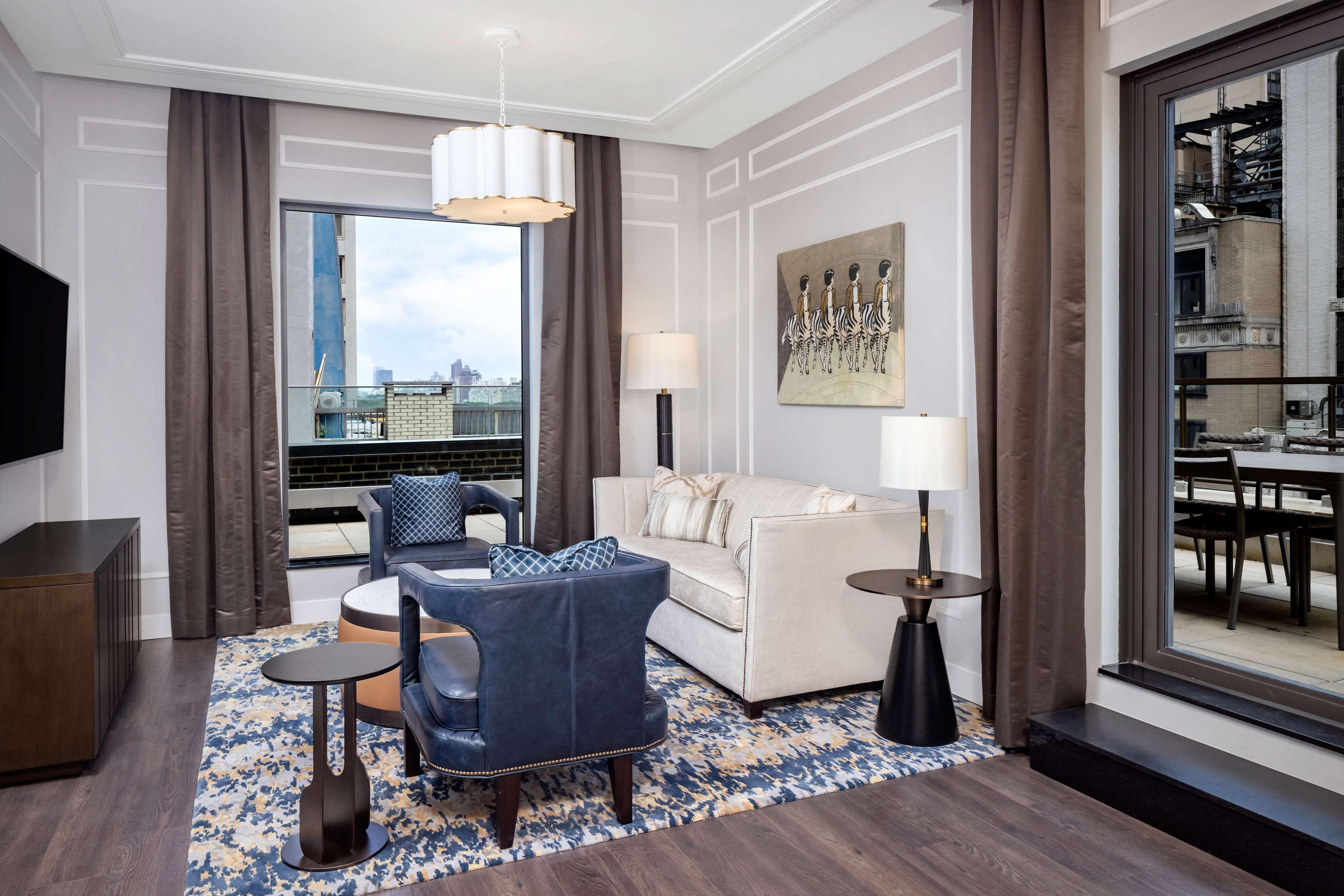 Suite King Bed One Bedroom 