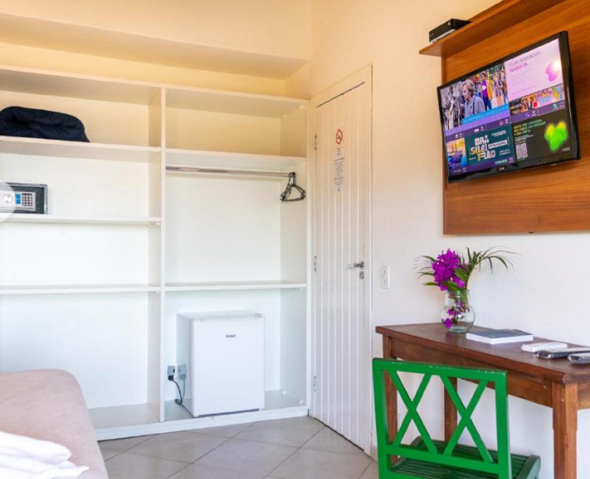 Suite Ocean View King Bed