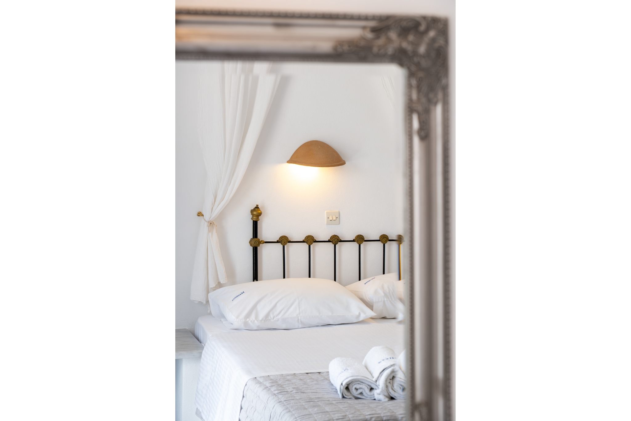 Double or Twin Mountain View