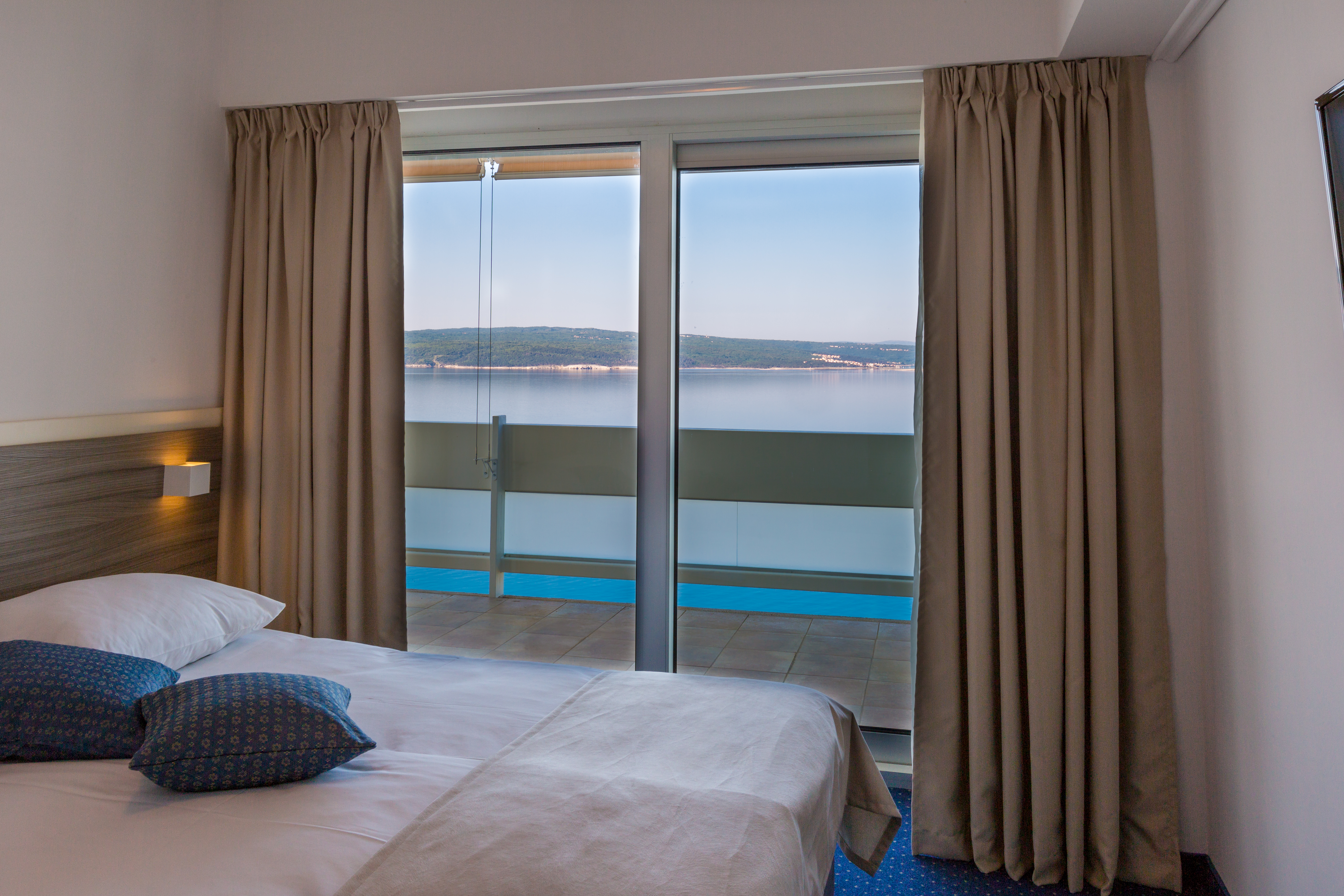 Family Room Sea View with Balcony