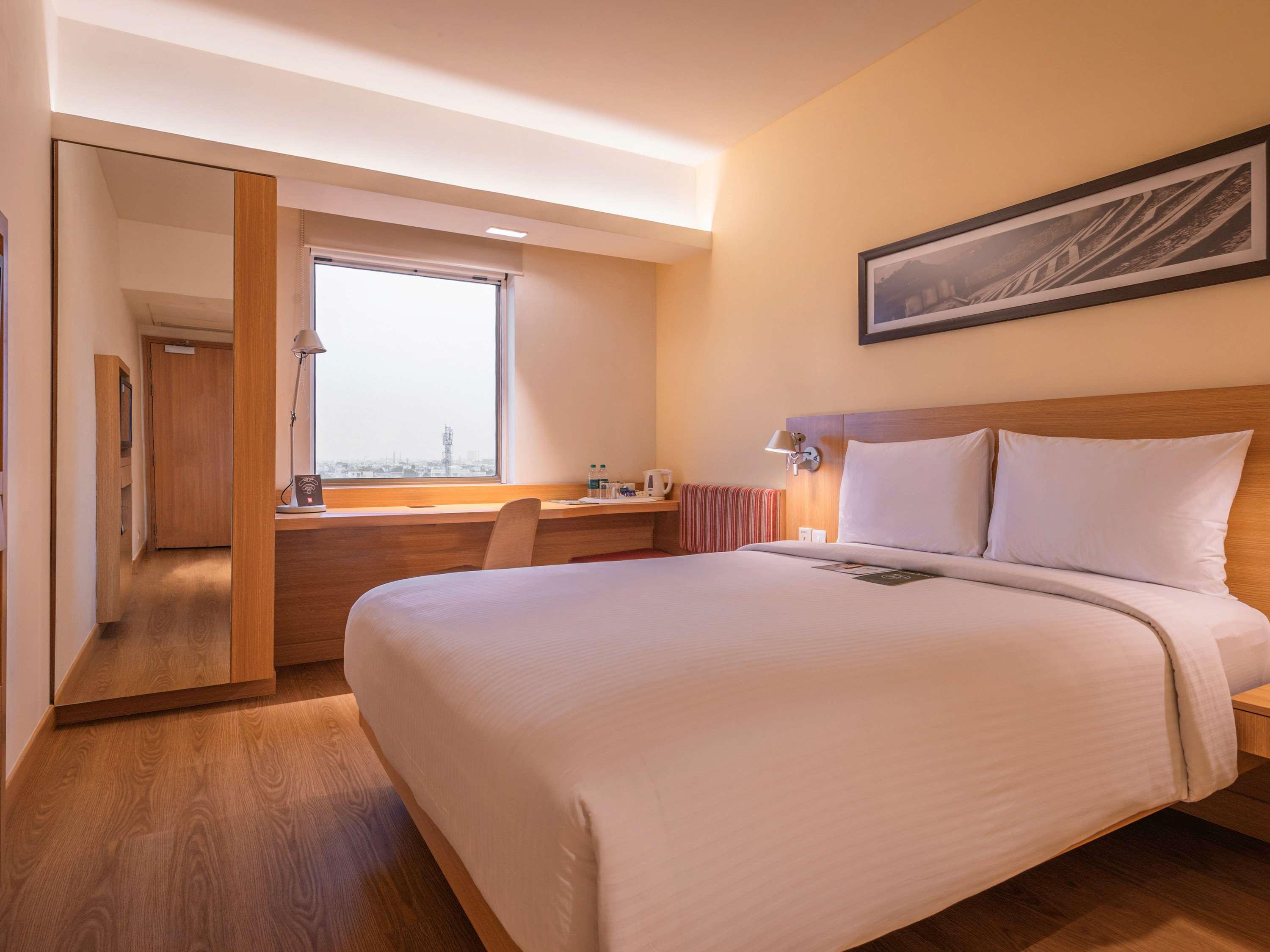 Double Queen Size Bed