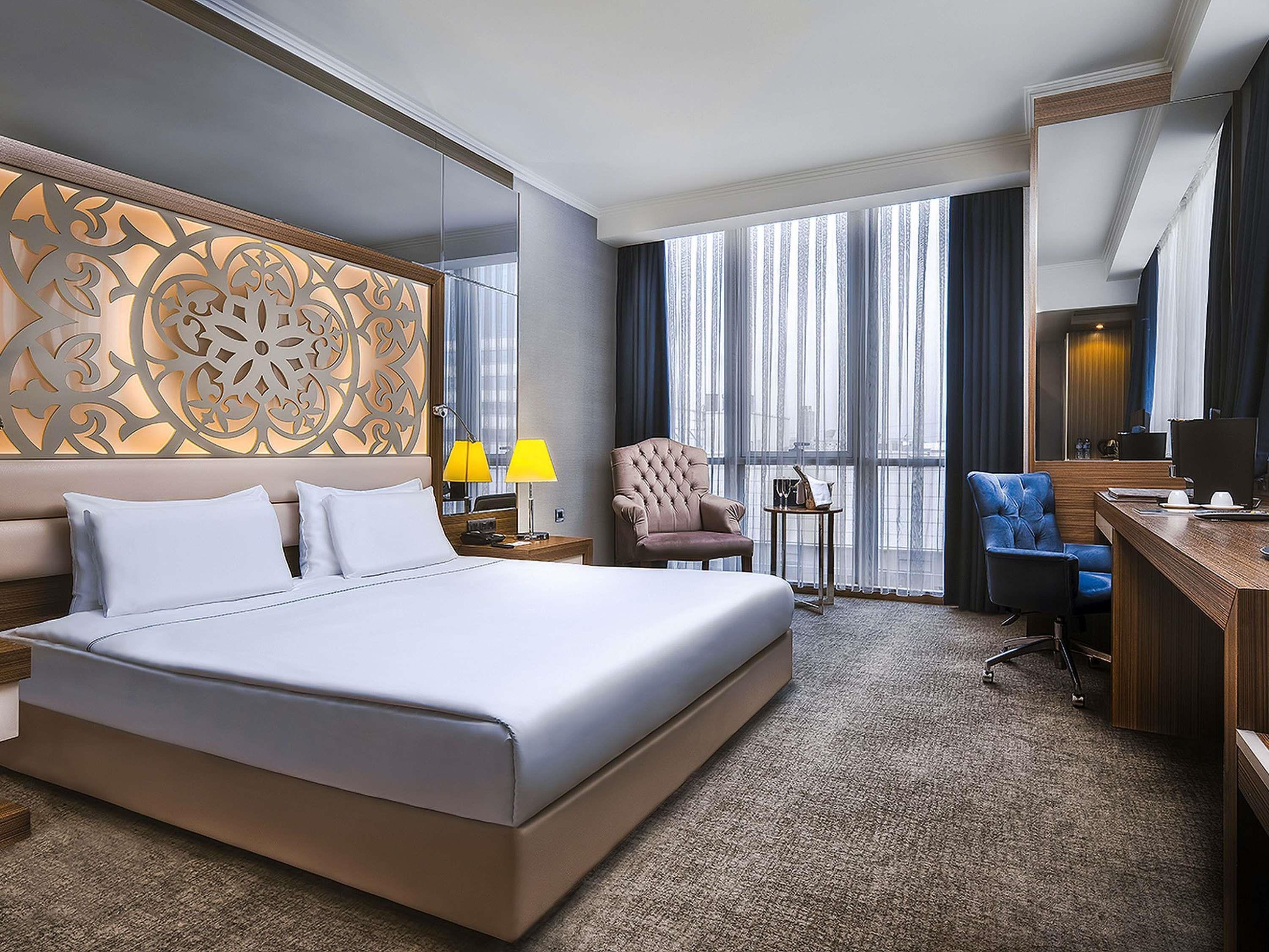 Double Superior City View