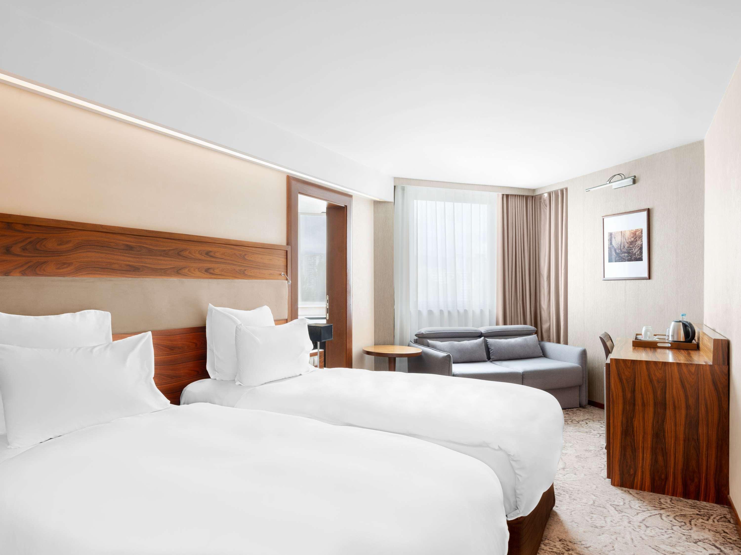 Double or Twin Deluxe