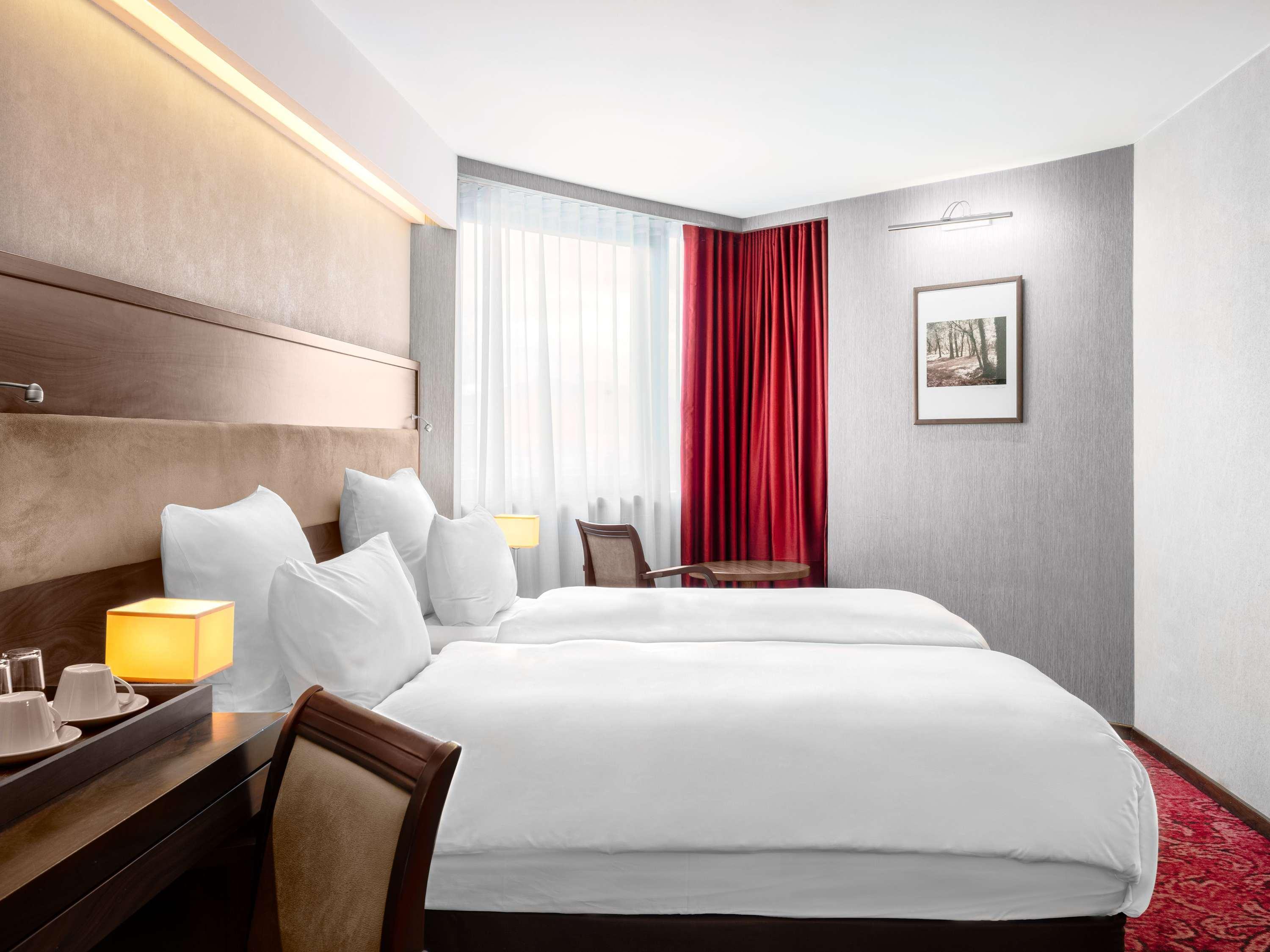 Double or Twin Deluxe