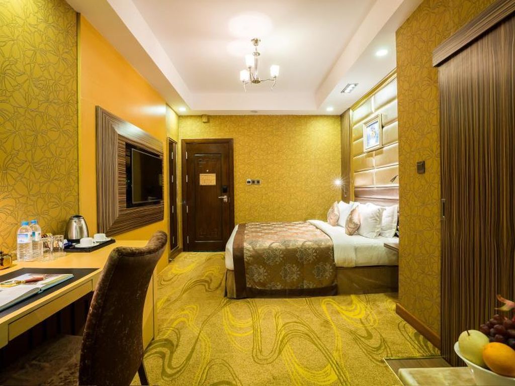 Double or Twin Deluxe