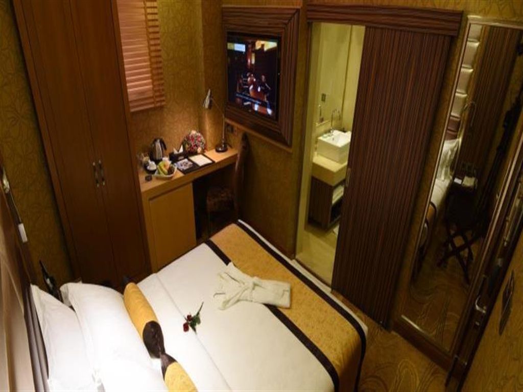 Double or Twin Superior