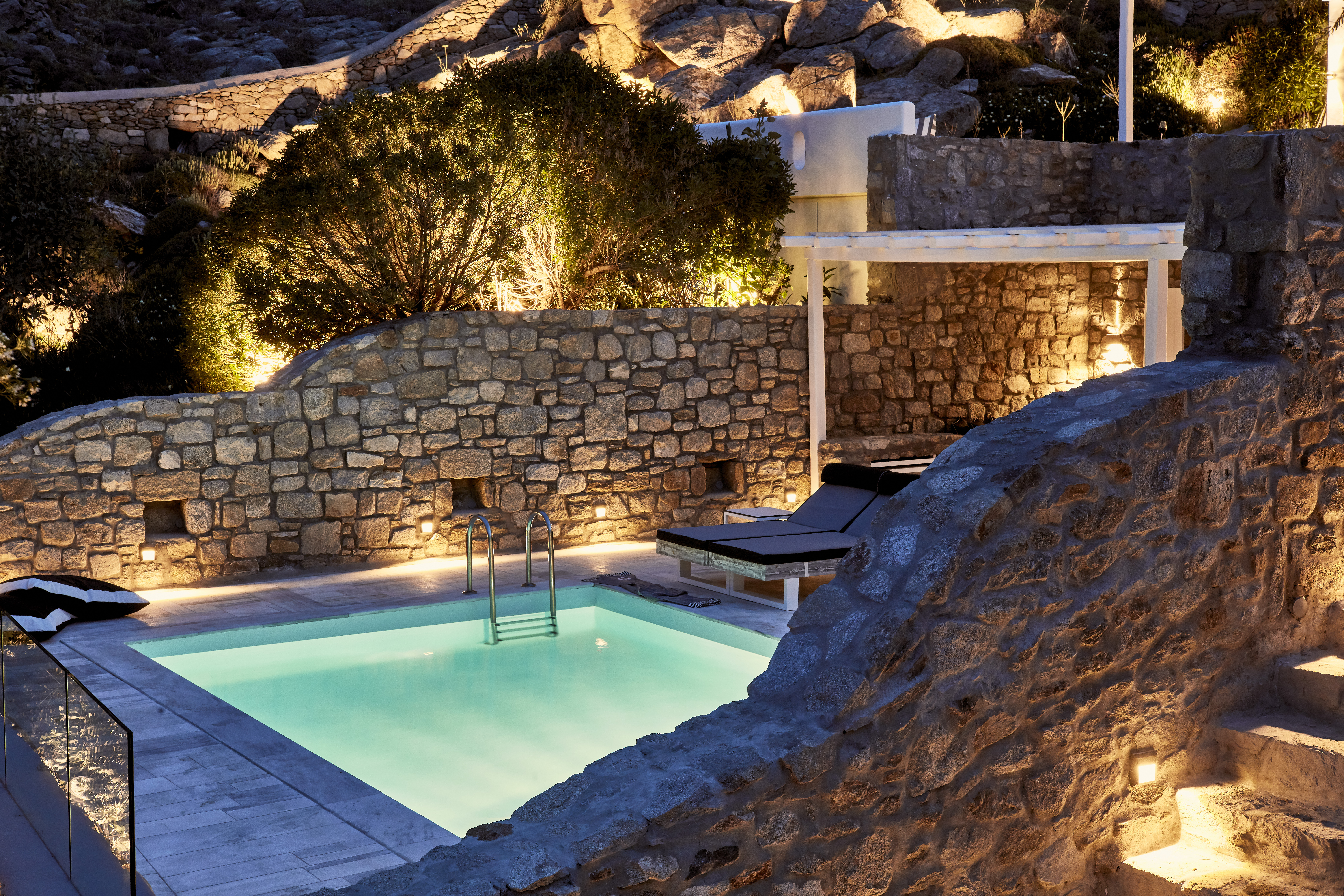 Suite Two Bedrooms with Private Pool