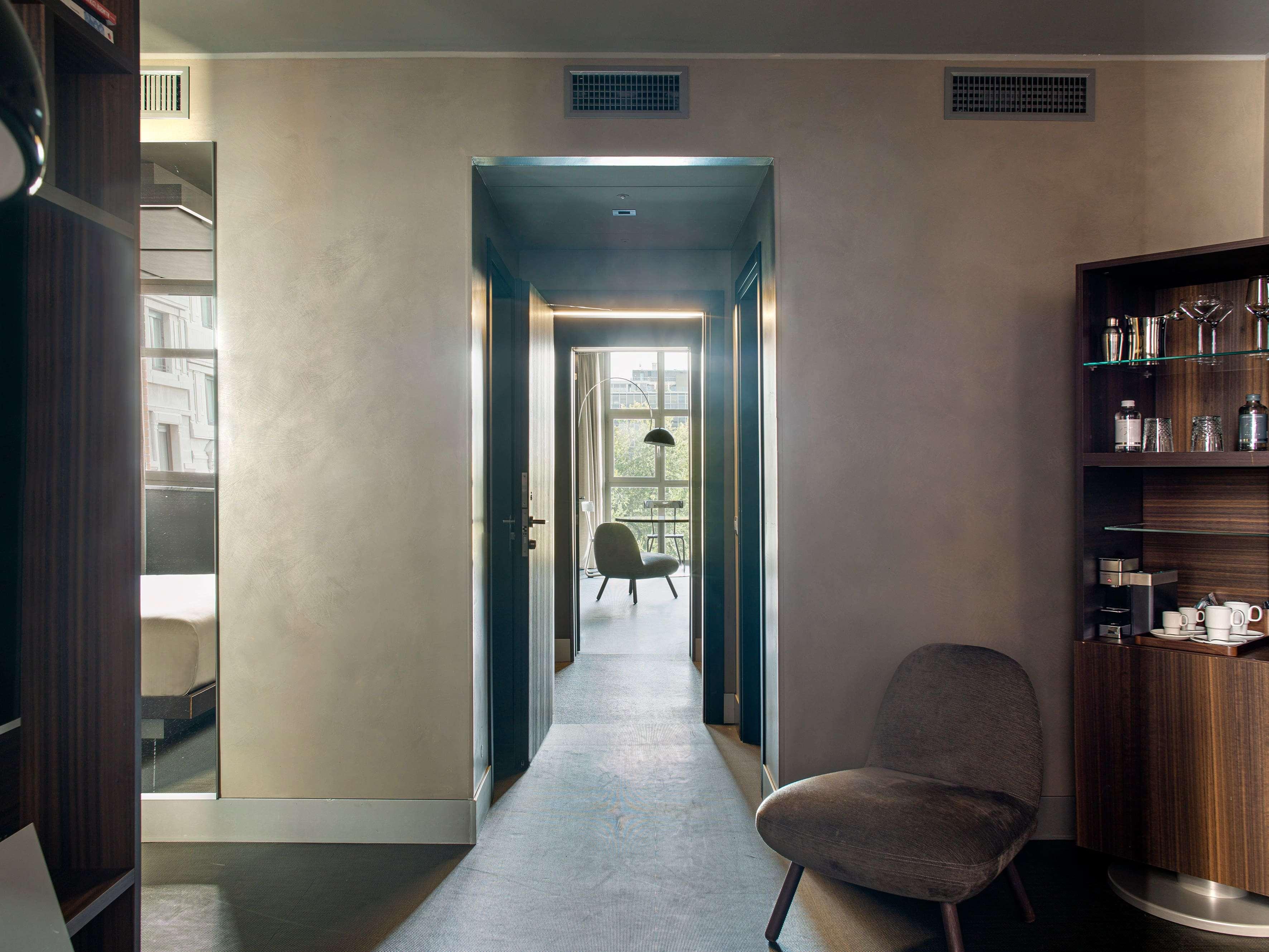 Junior Suite Connecting Room