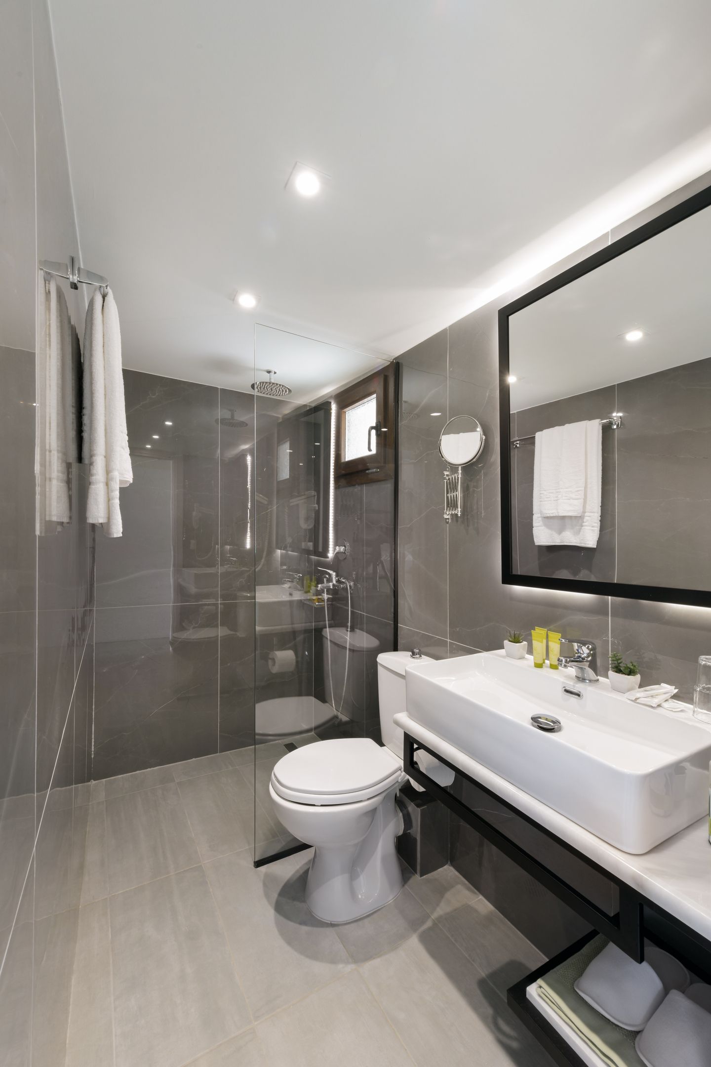 Family Room Superior