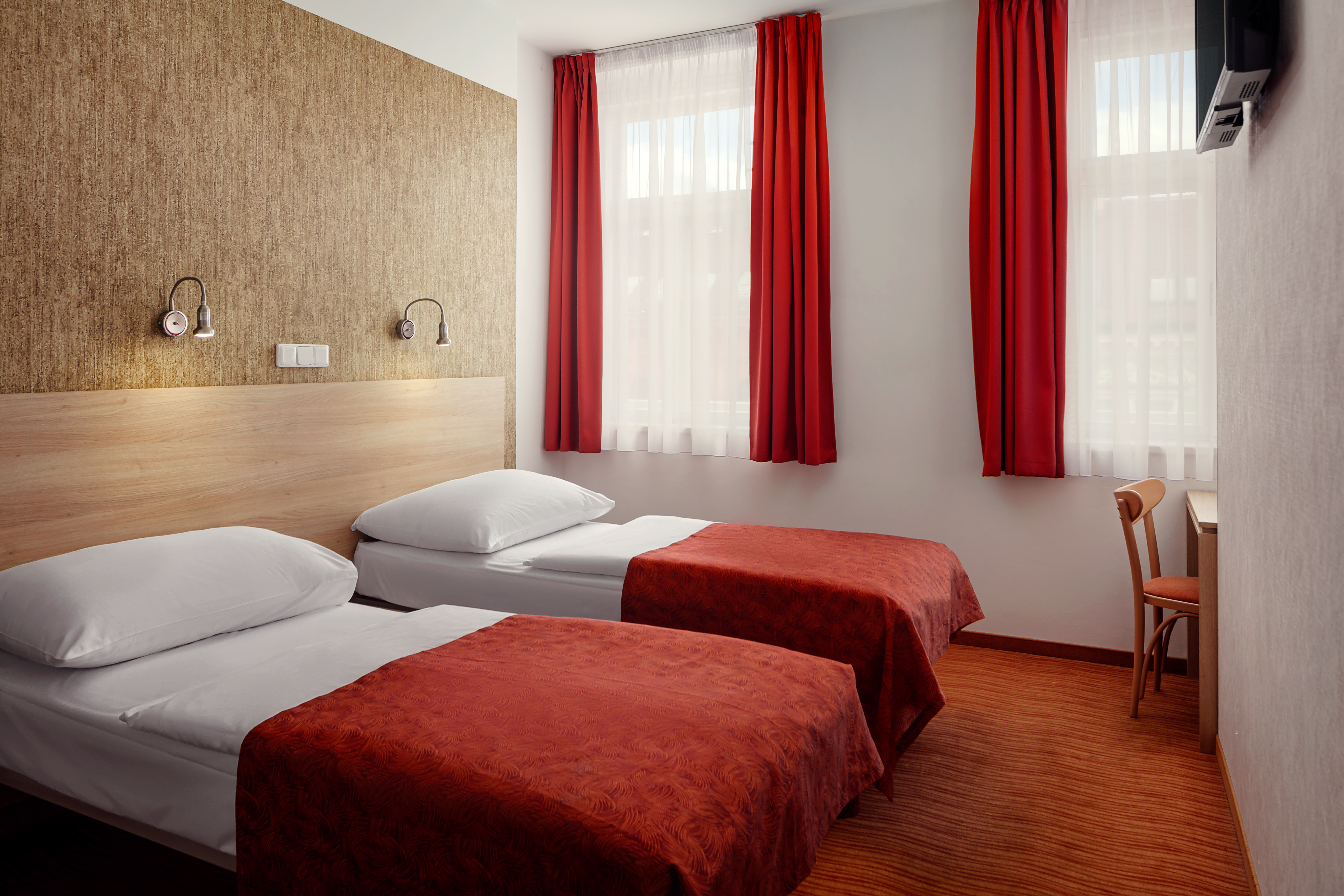 Double or Twin Standard