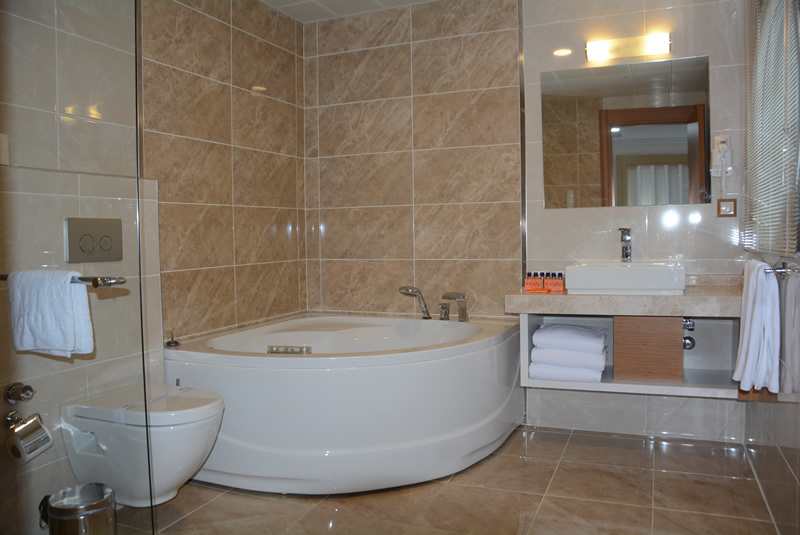 Family Room Side Sea View