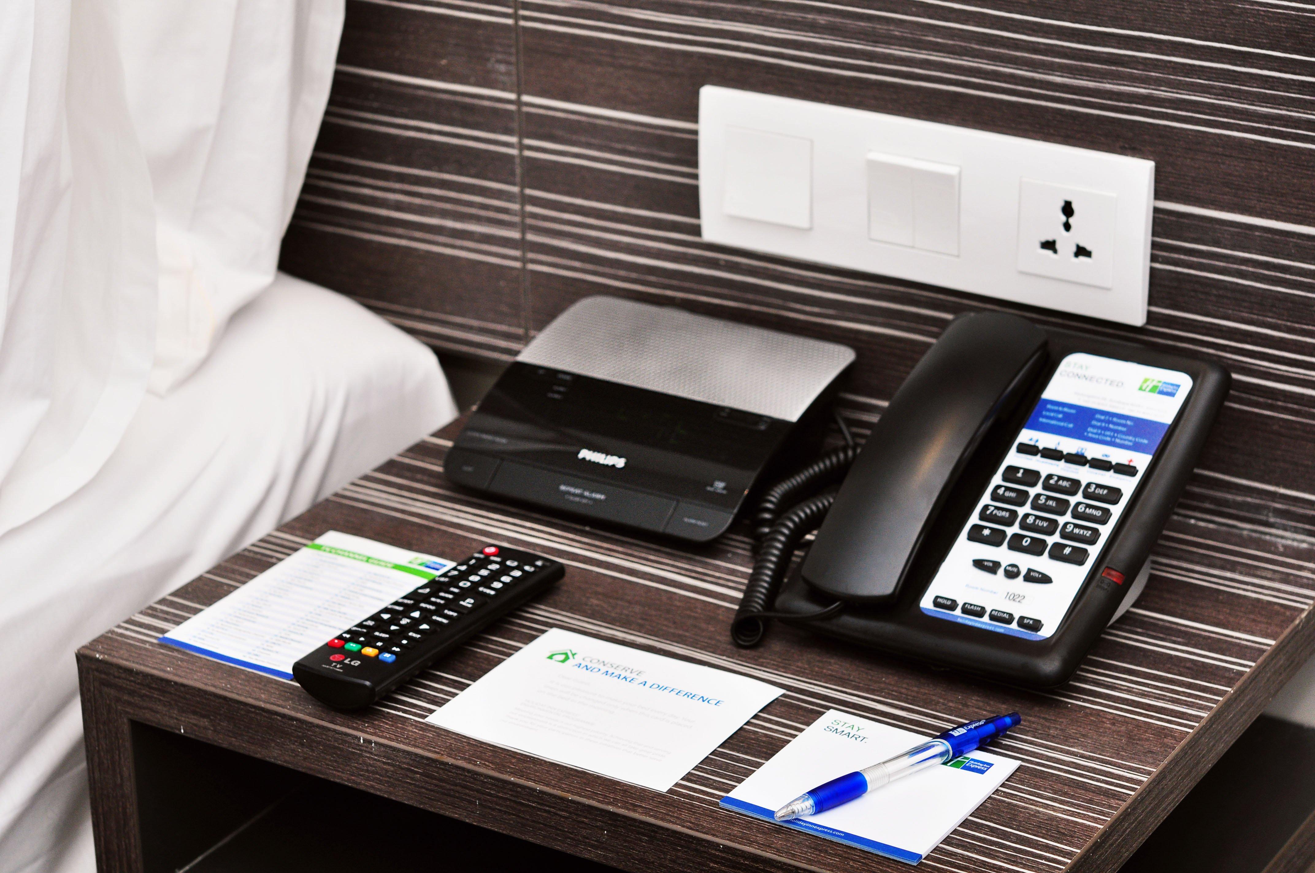 Double Accessible-queen Size Bed