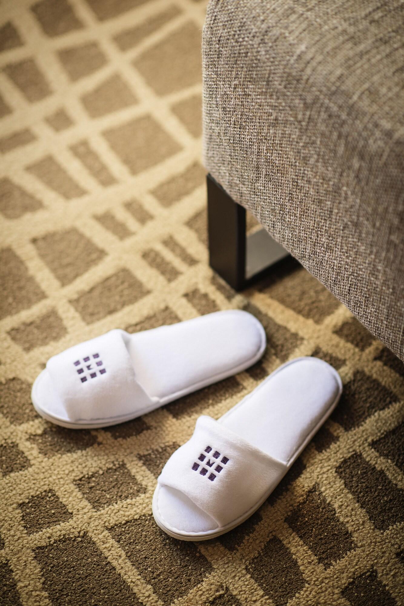 Suite Queen Size Bed