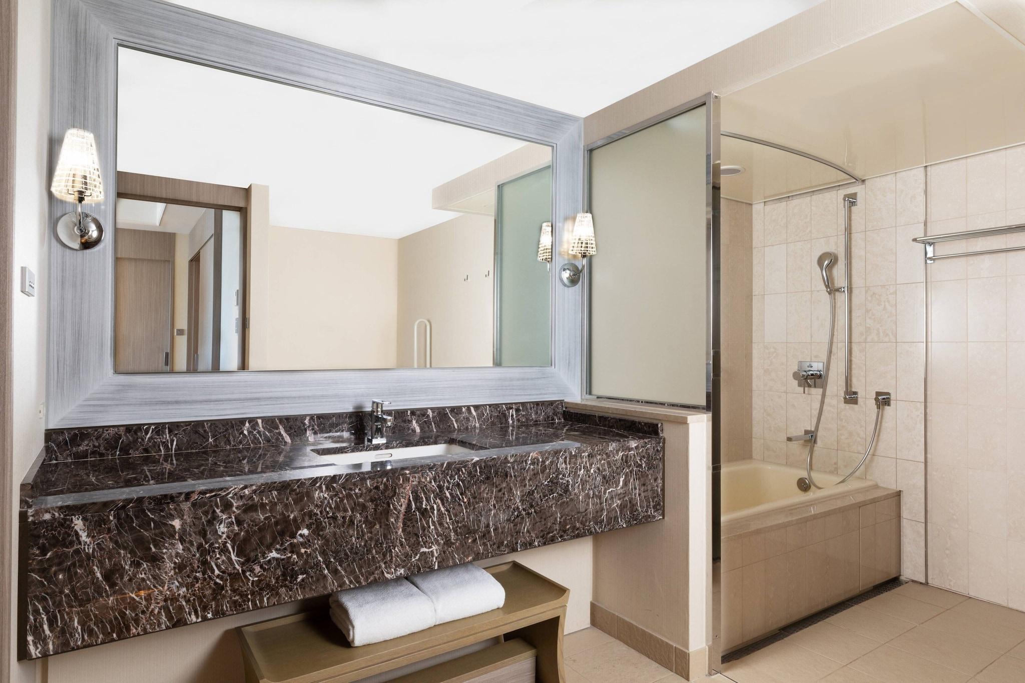 Double King Size Bed