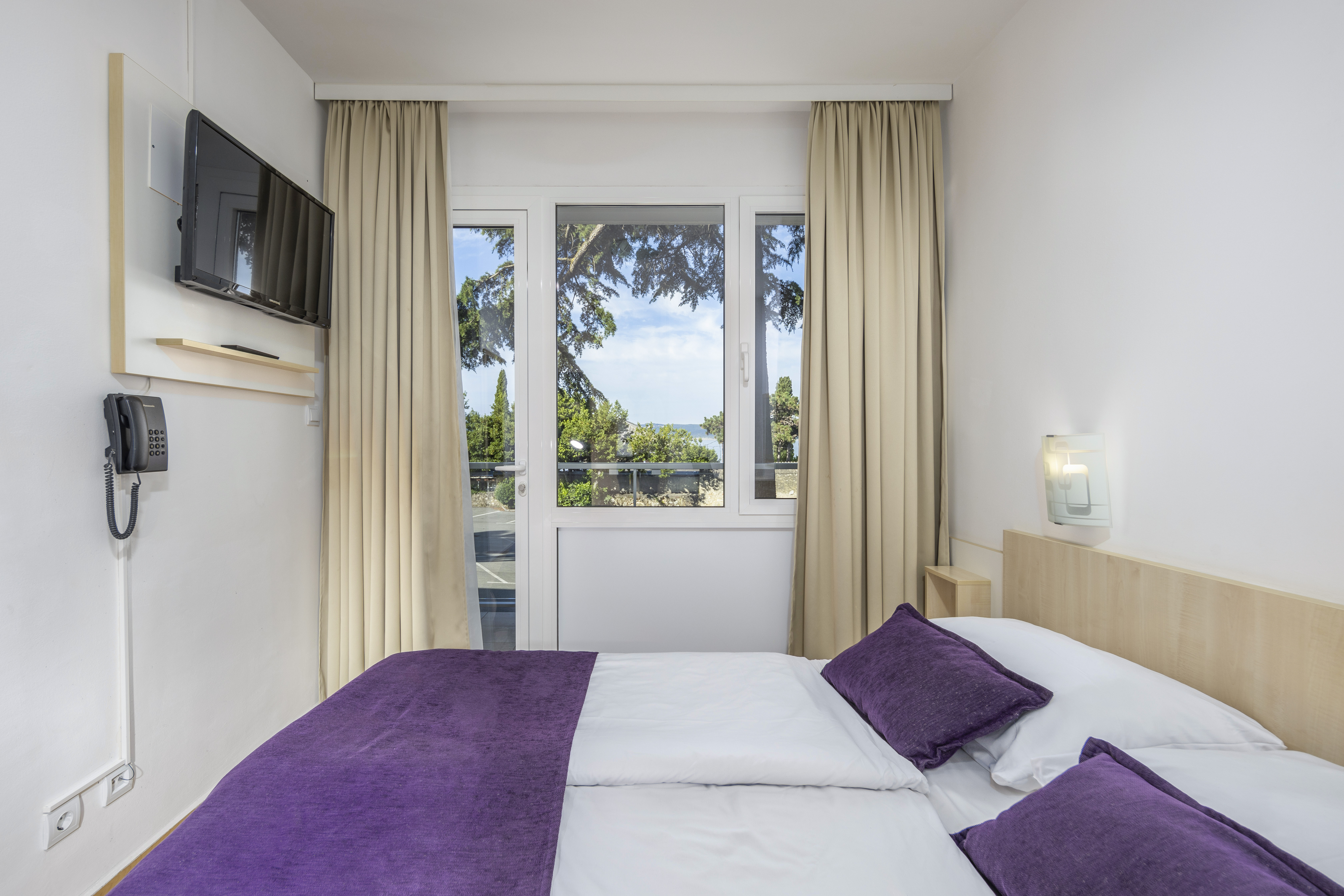 Double Superior Side Sea View