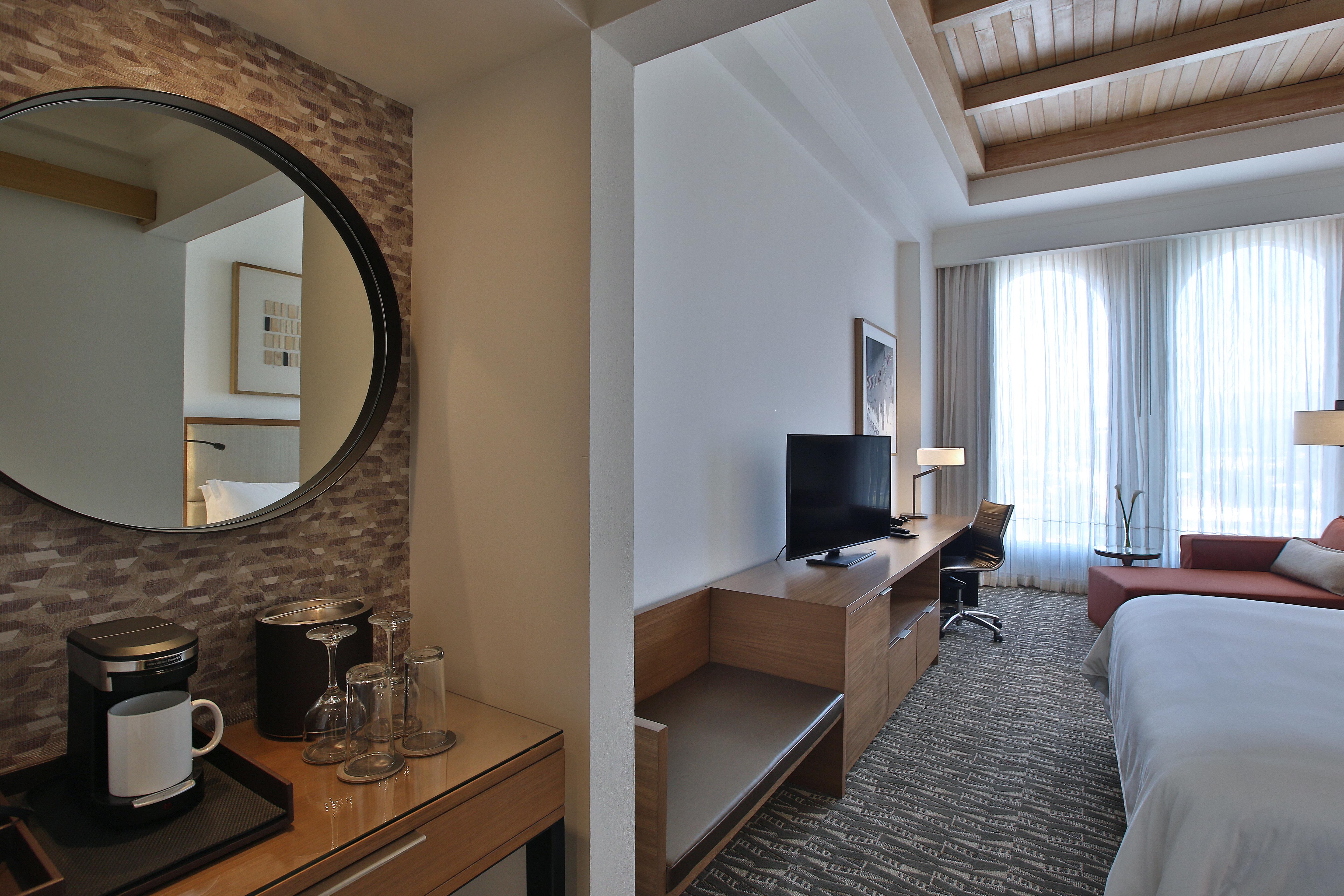 Double Club King Bed