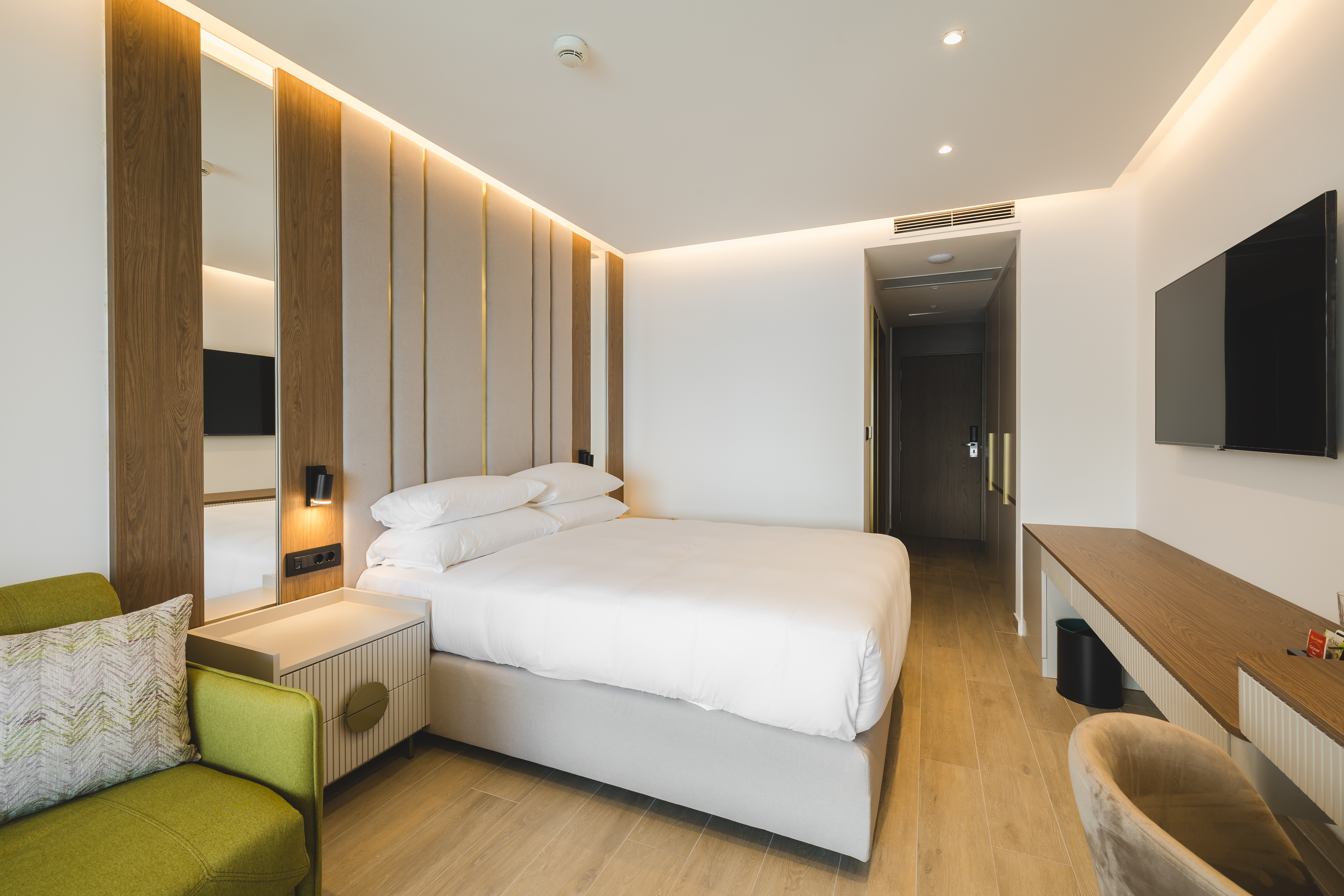 Double or Twin Superior Sea View