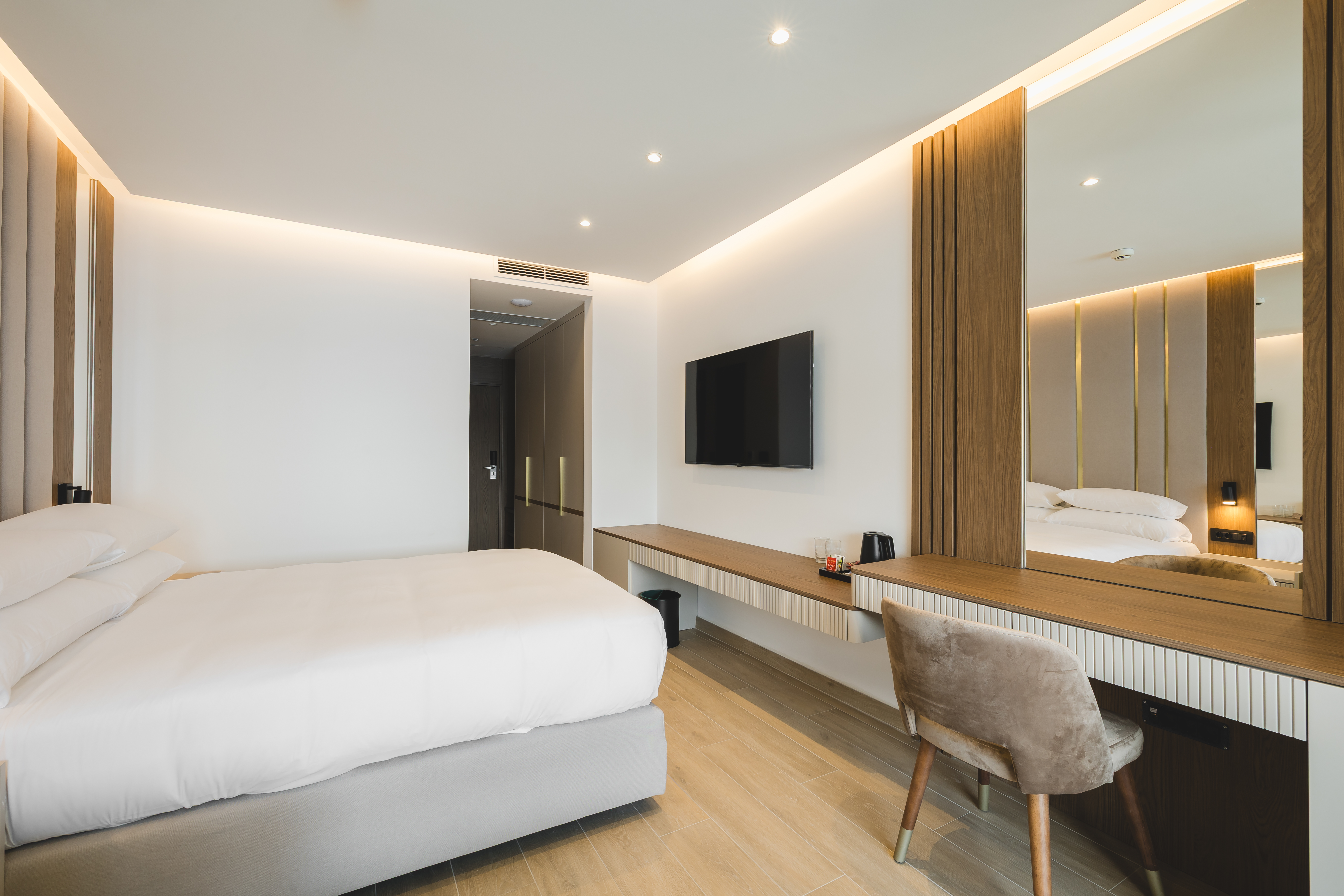 Double or Twin Superior Sea View