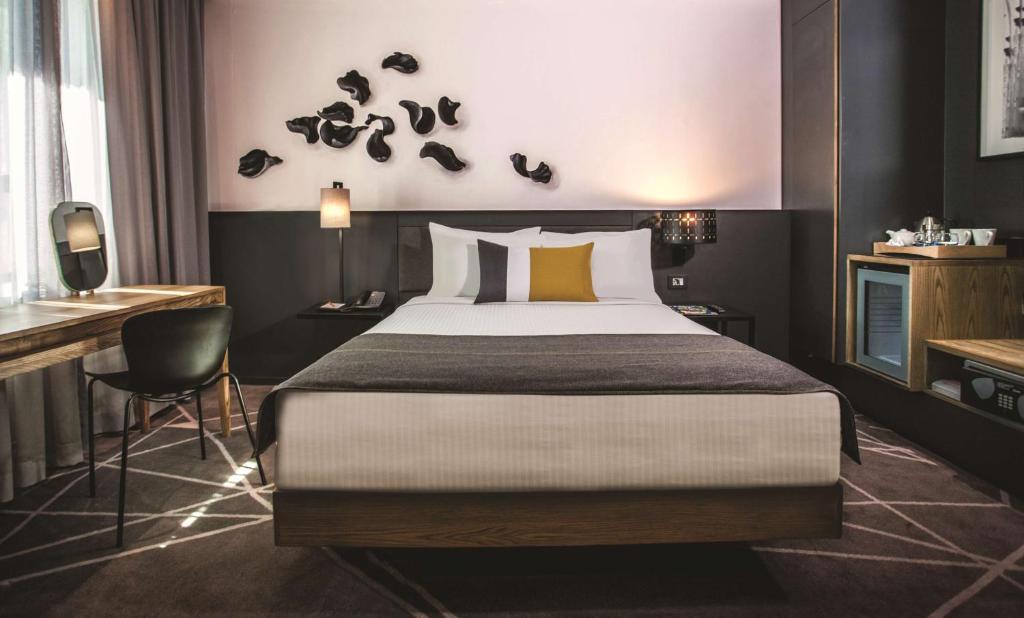 Room Queen Bed Non Smoking