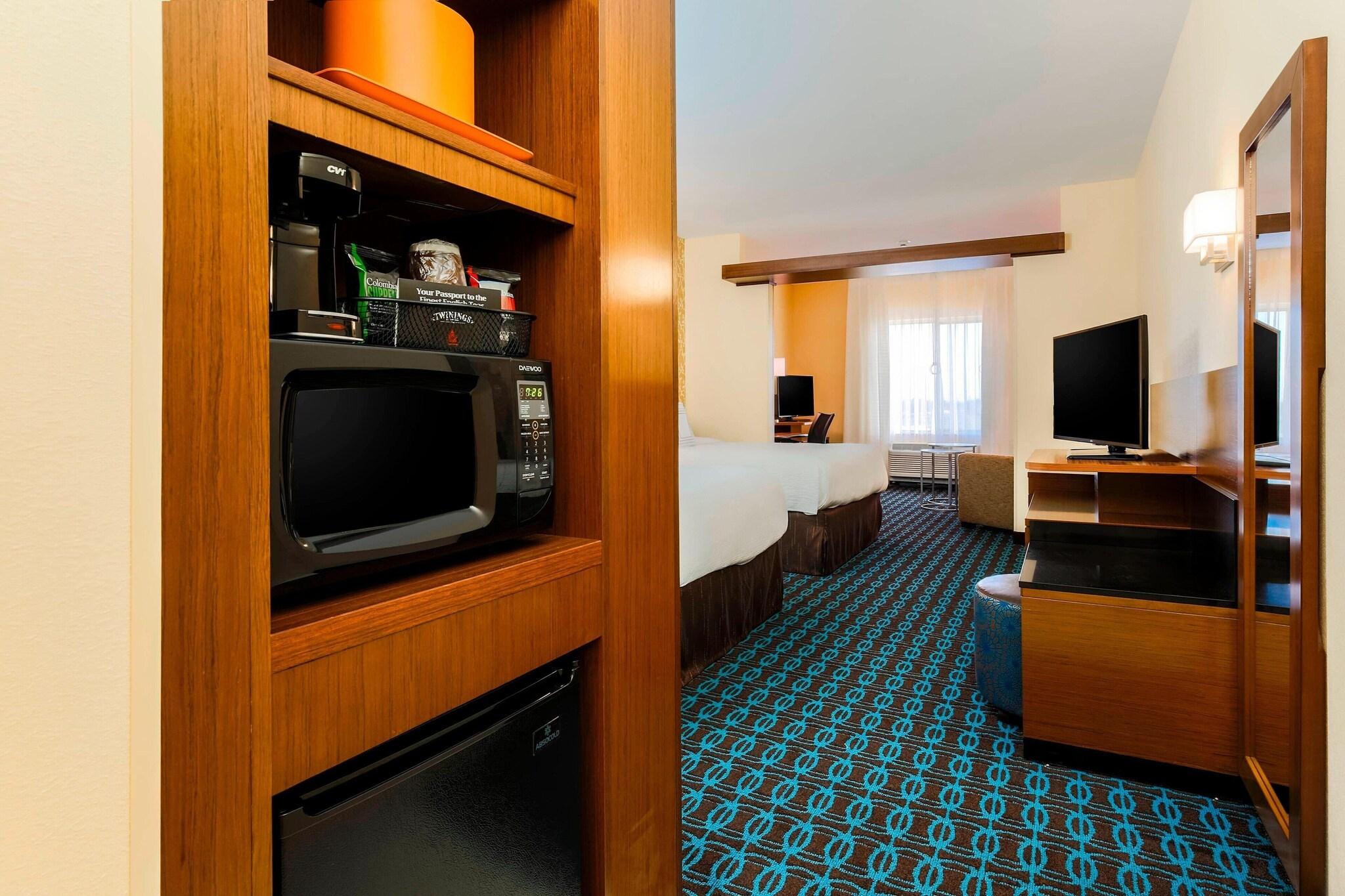 Suite Two Queen Beds