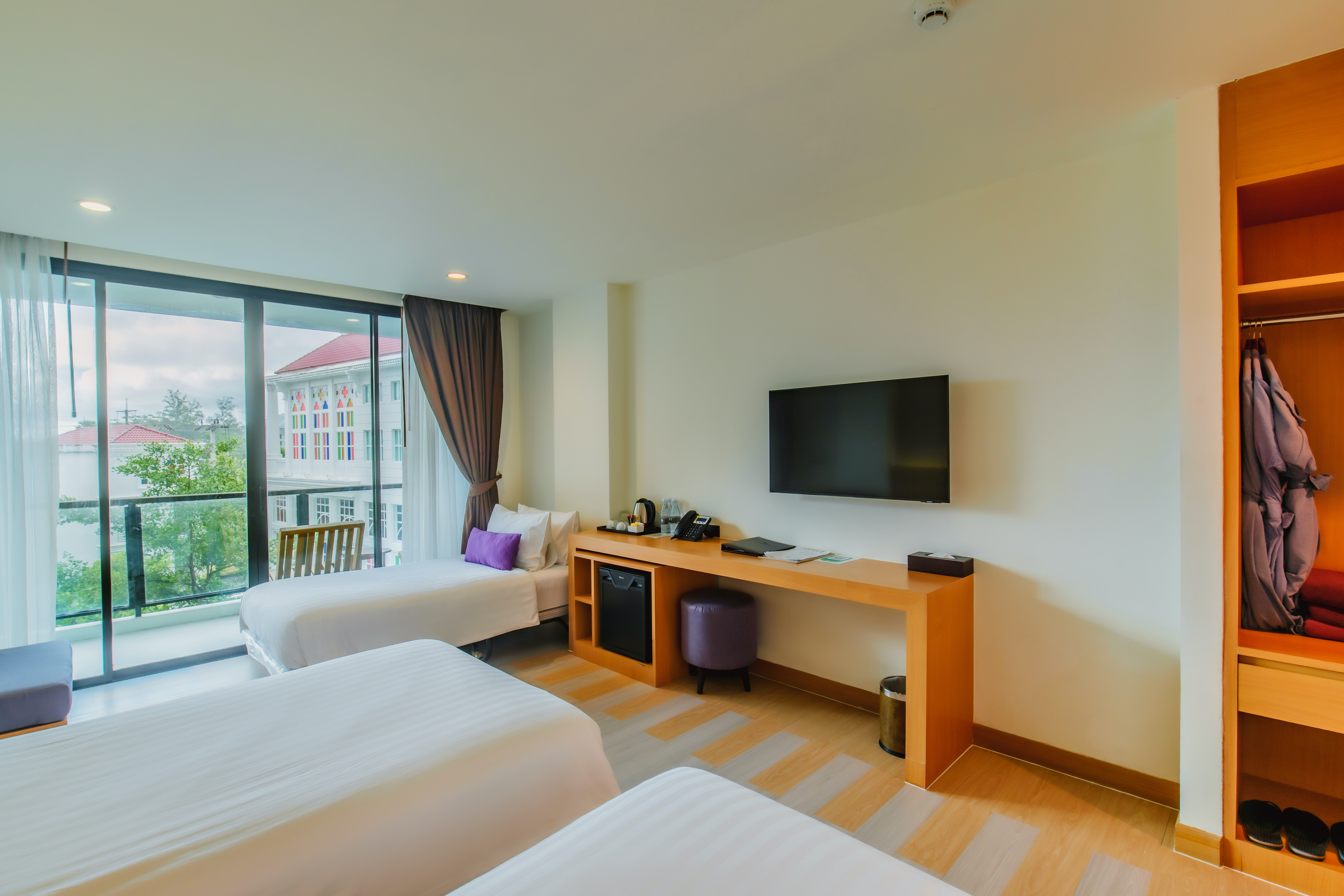 Family Room Pool View