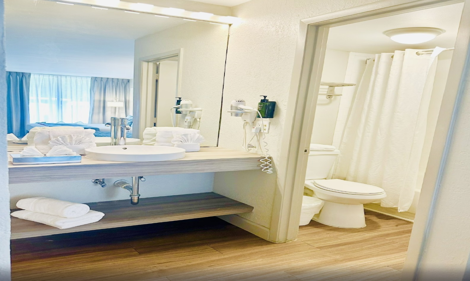 Room Accessible-two Queen Beds