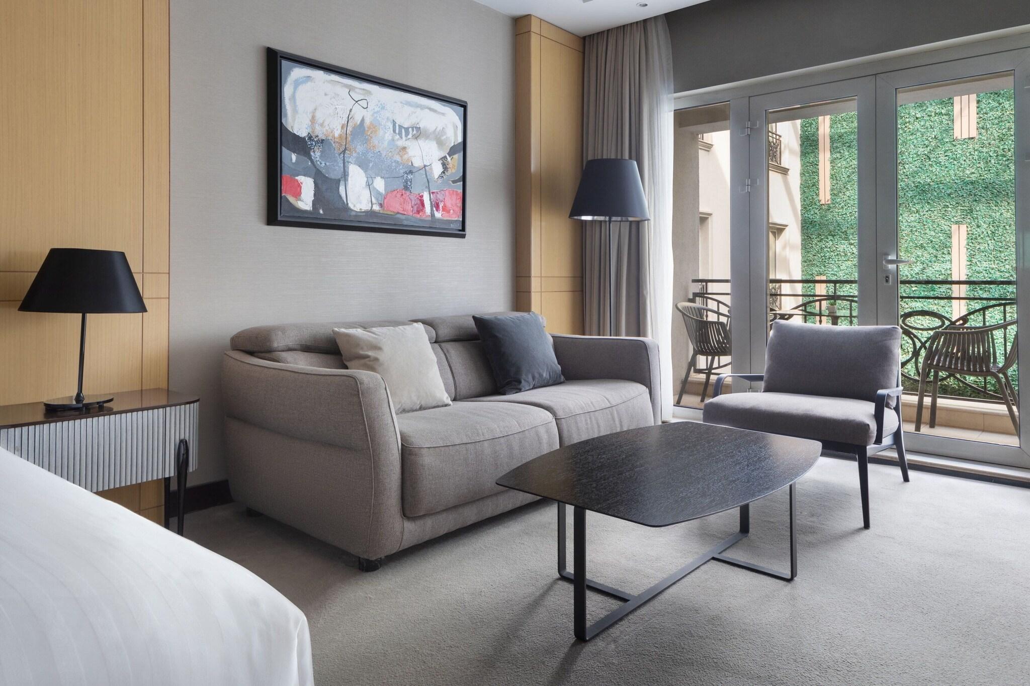 Double Executive King Bed