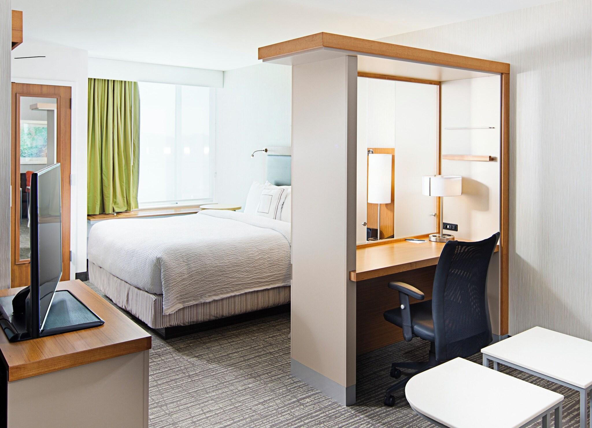 Studio King Size Bed