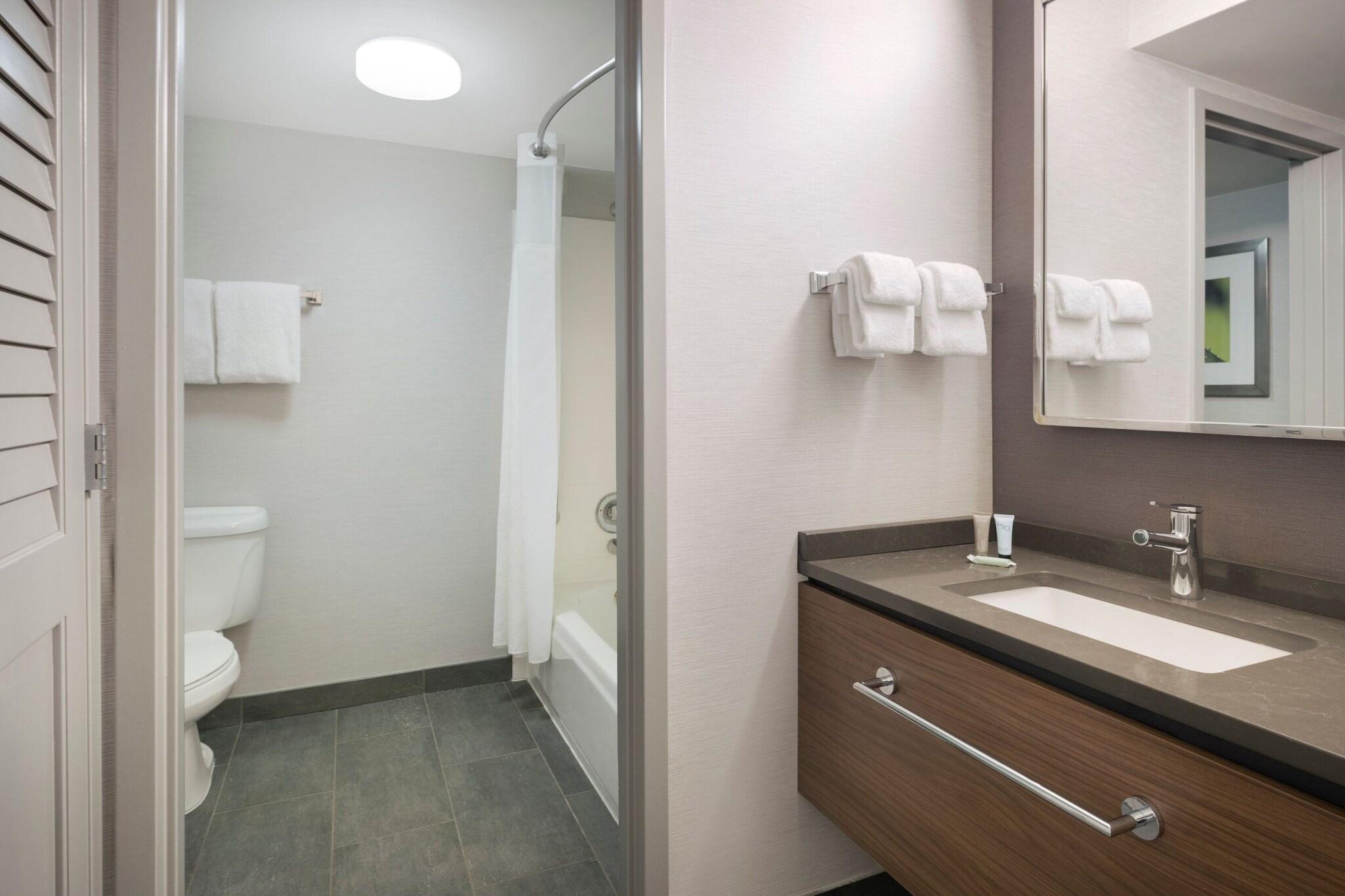 Double Two Queen Beds