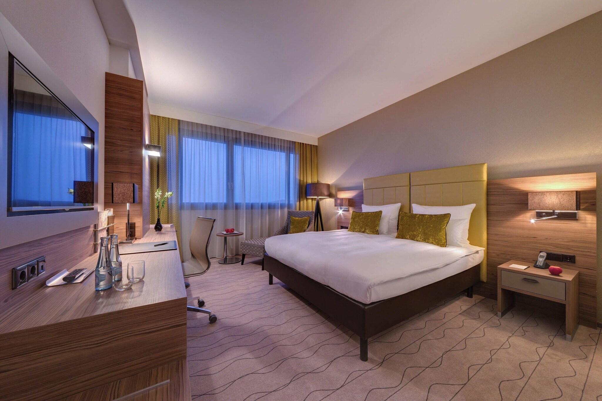 Double Executive King Bed