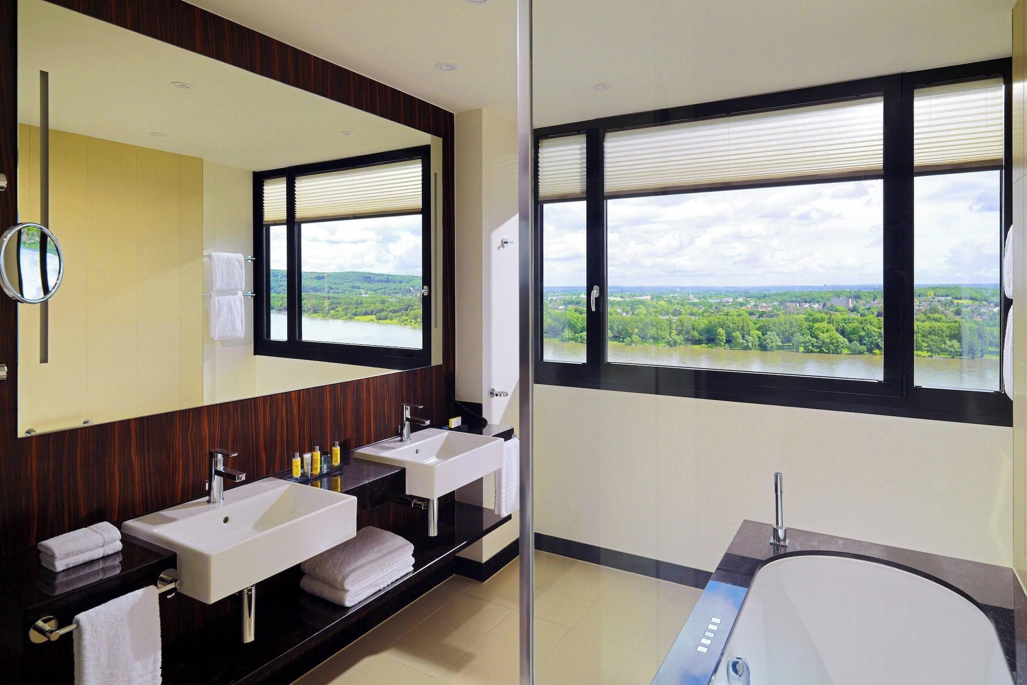 Suite King Bed Non Smoking