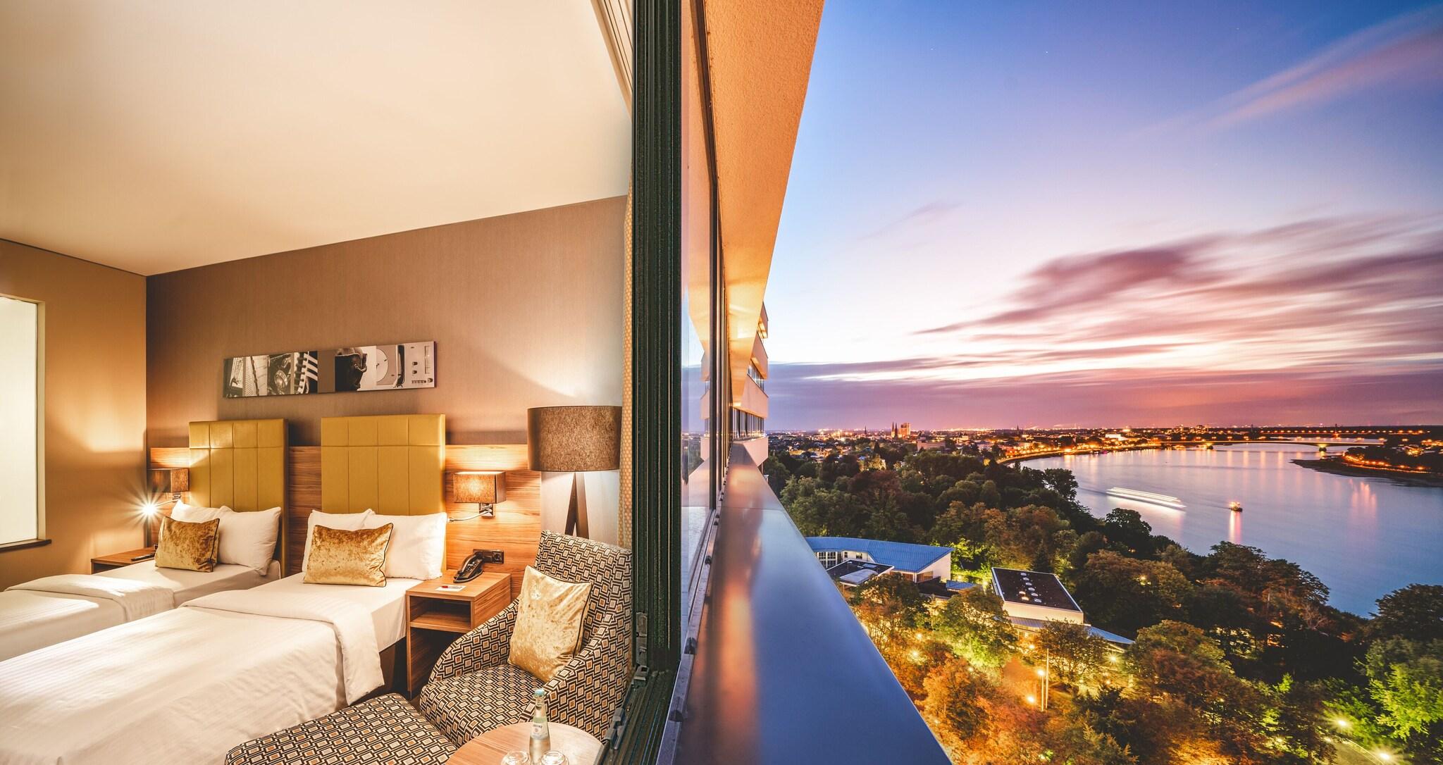 Twin Deluxe River View