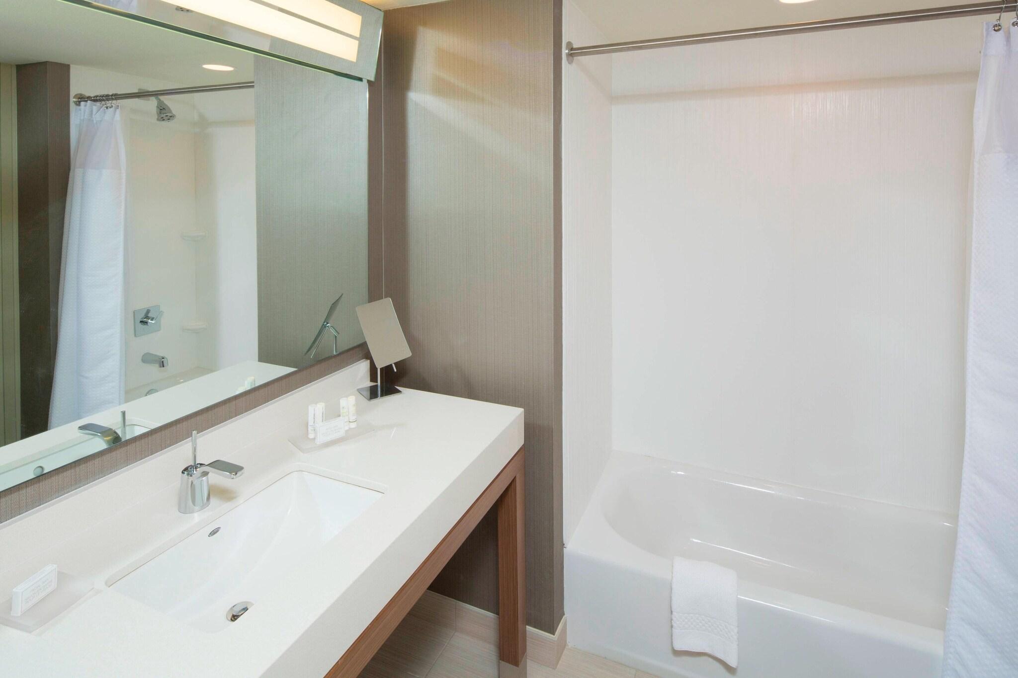 Quadruple Two Queen Beds