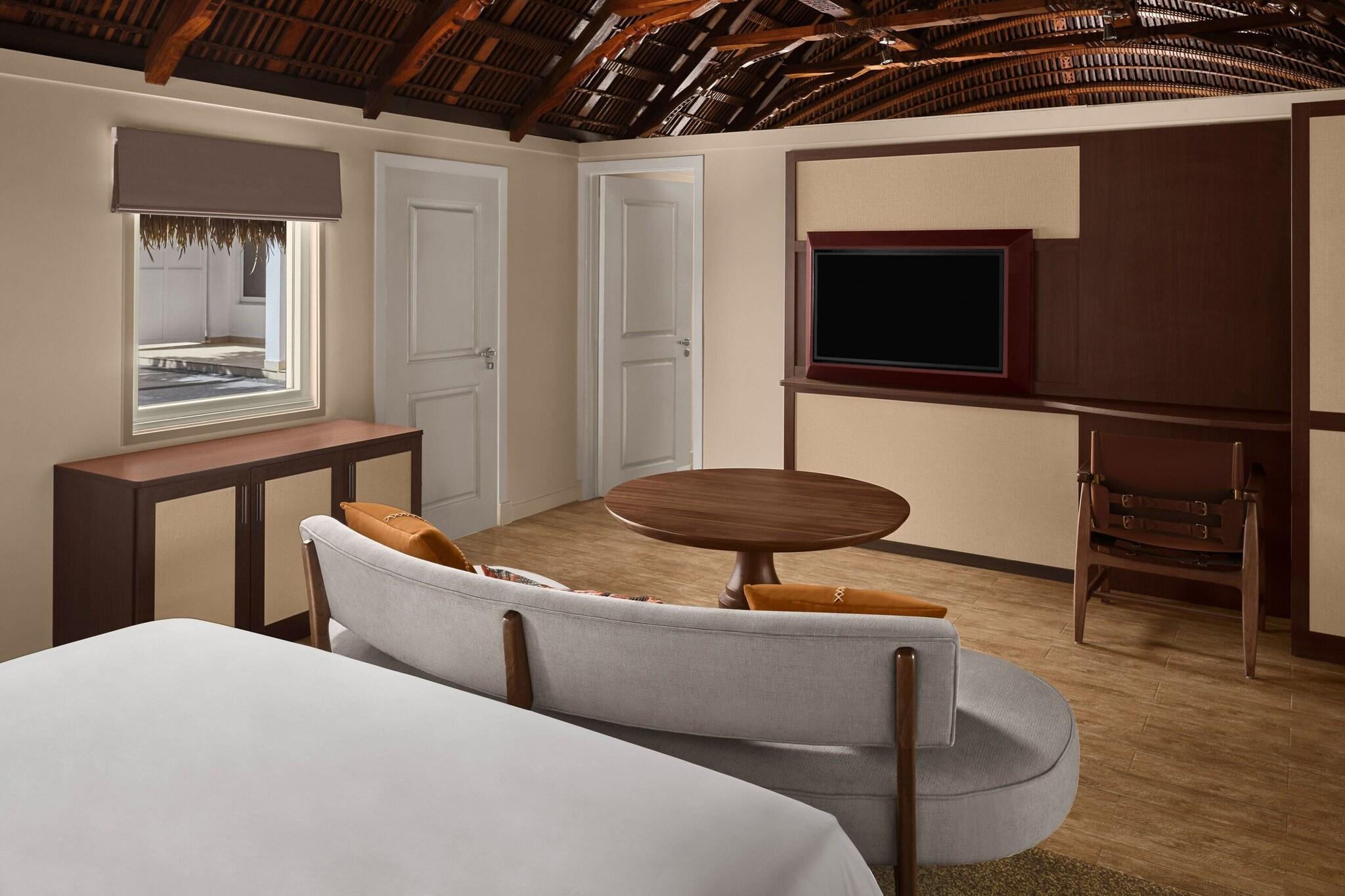 Family Room King Size Bed