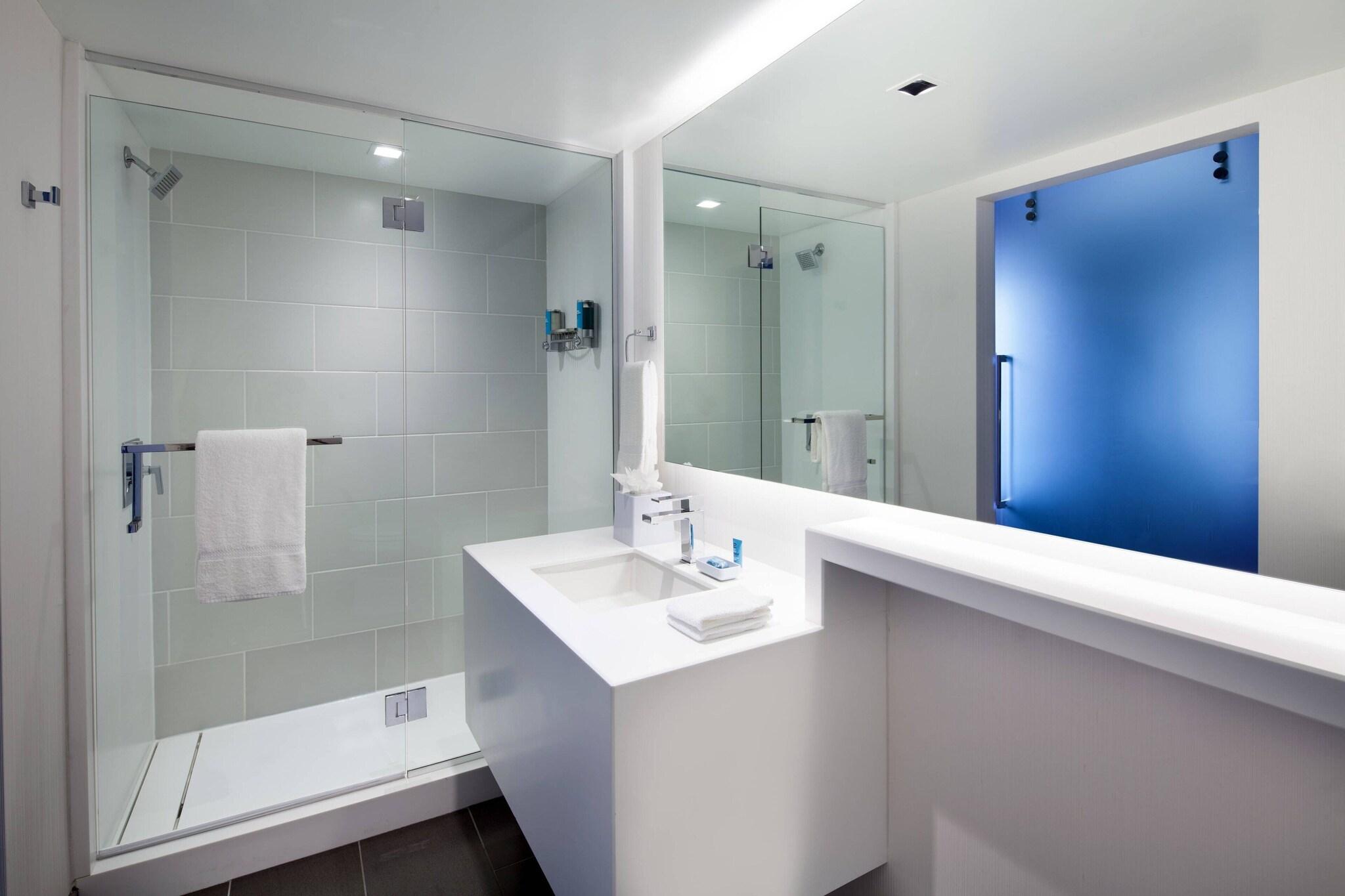 Double Queen Size Bed