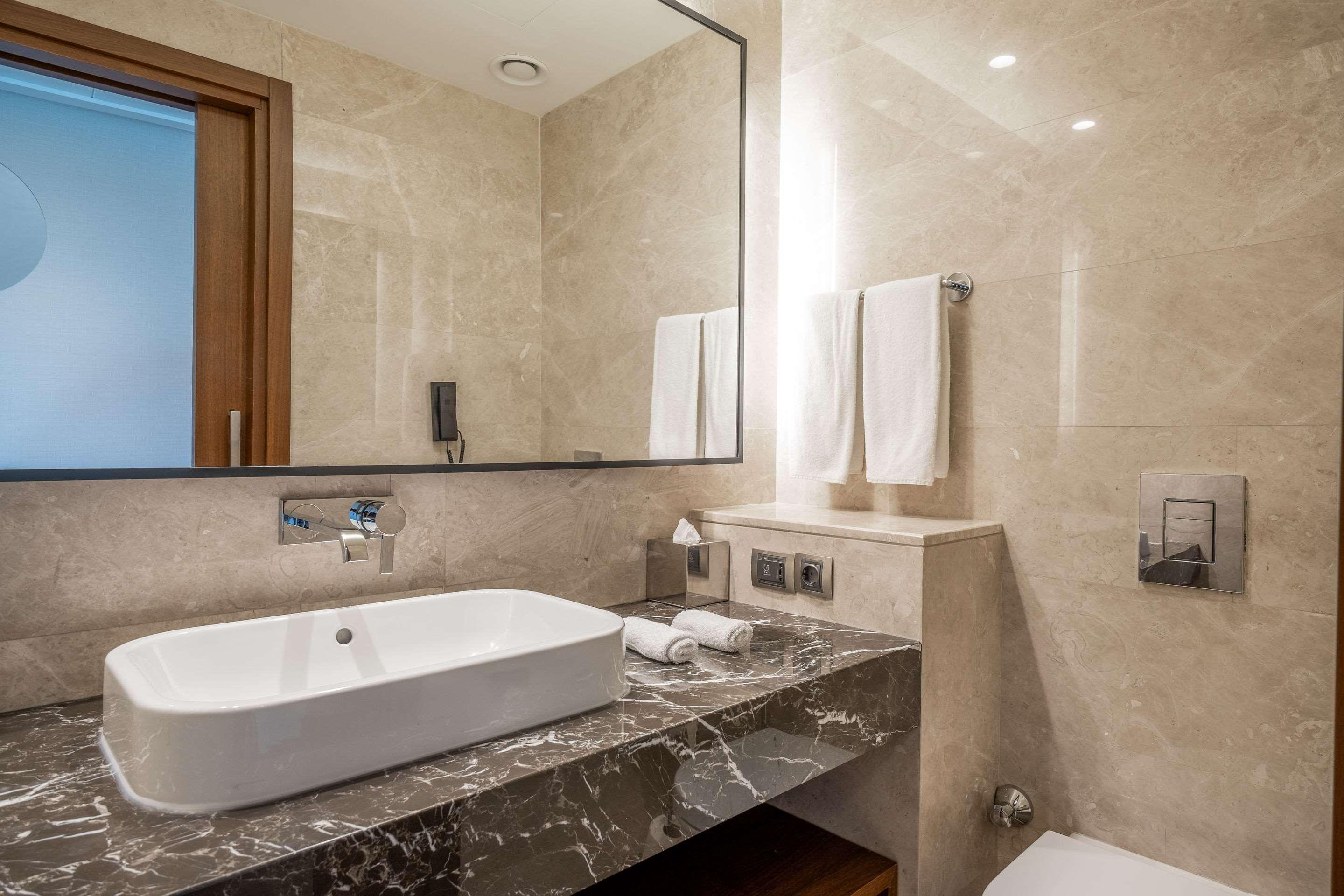 Suite King Bed Non Smoking