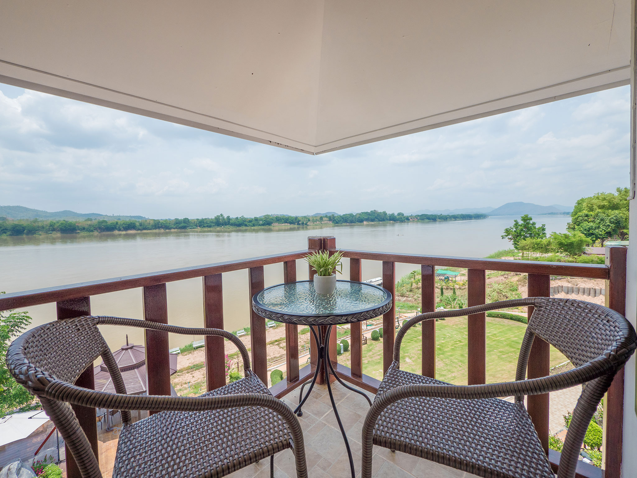 Suite Deluxe River View