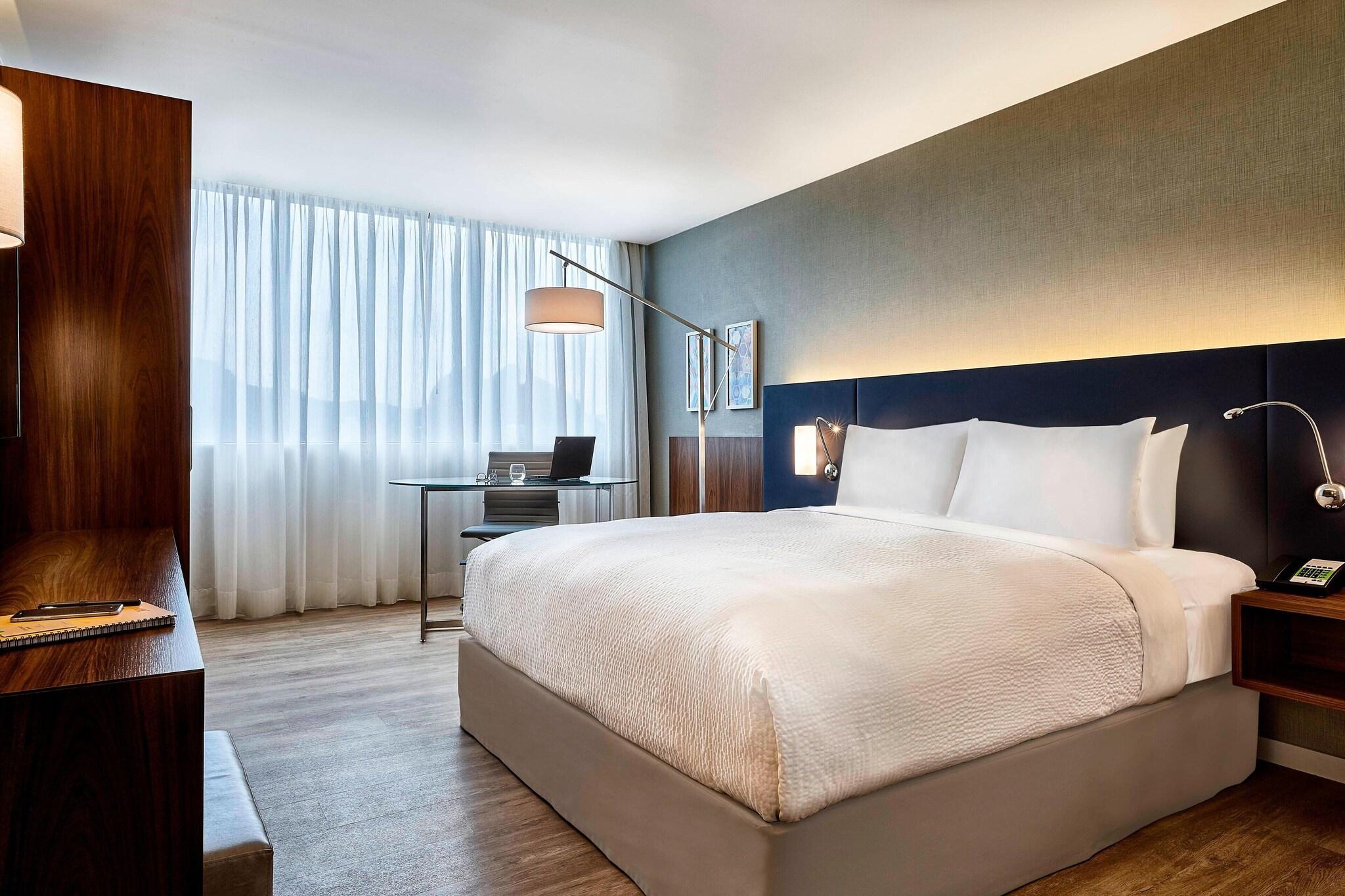 Double King Size Bed