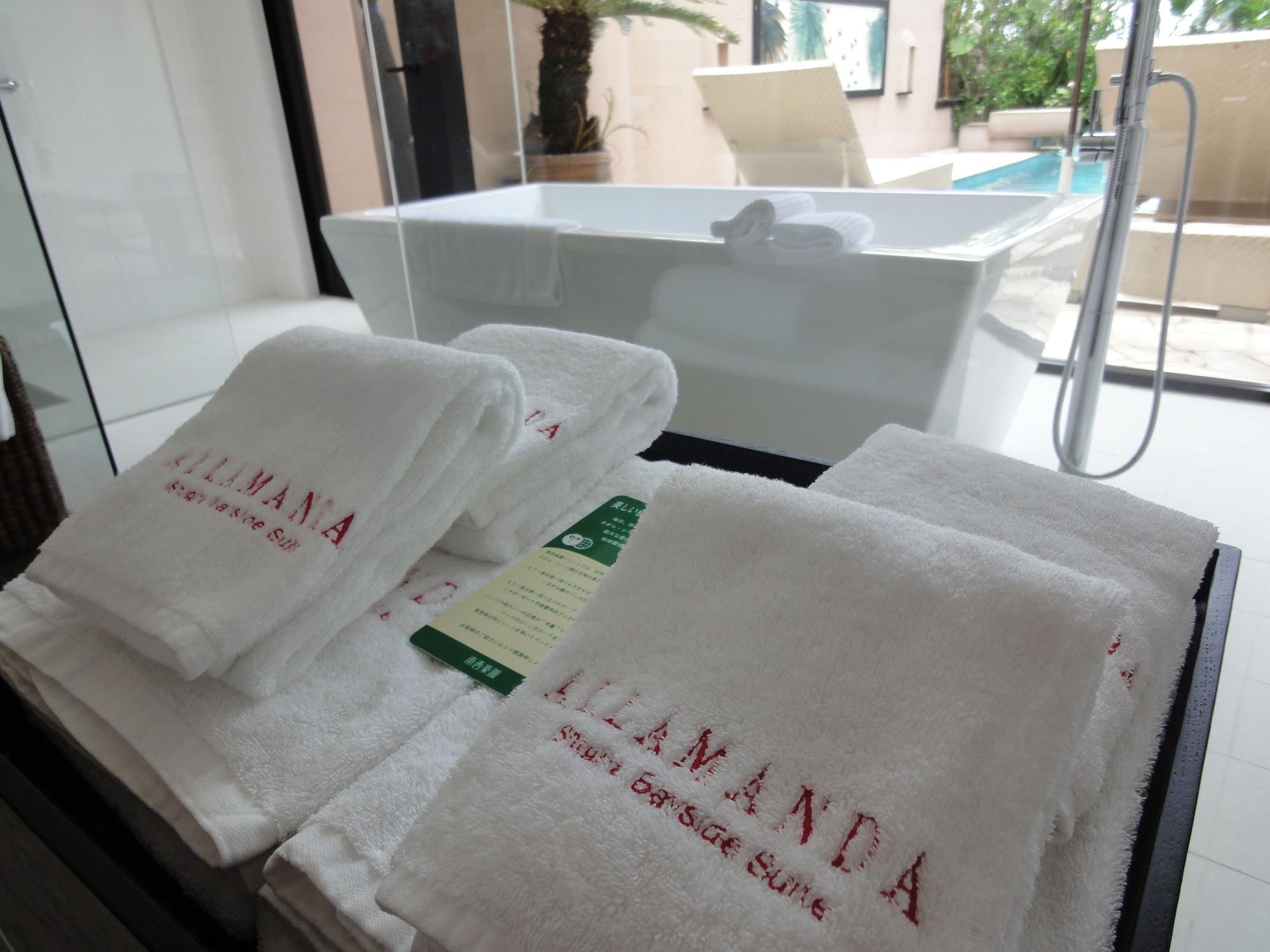 Villa Queen Bed Non Smoking