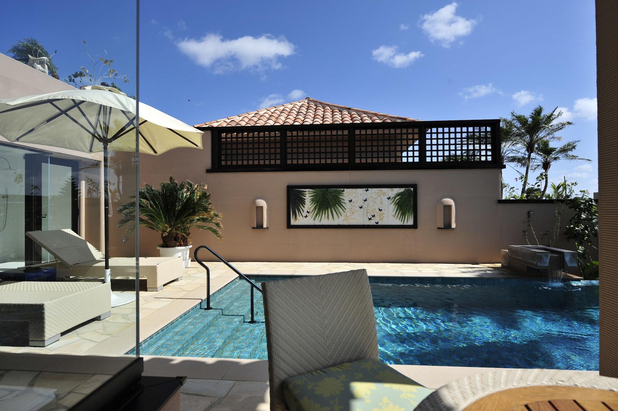 Villa Queen Bed Non Smoking