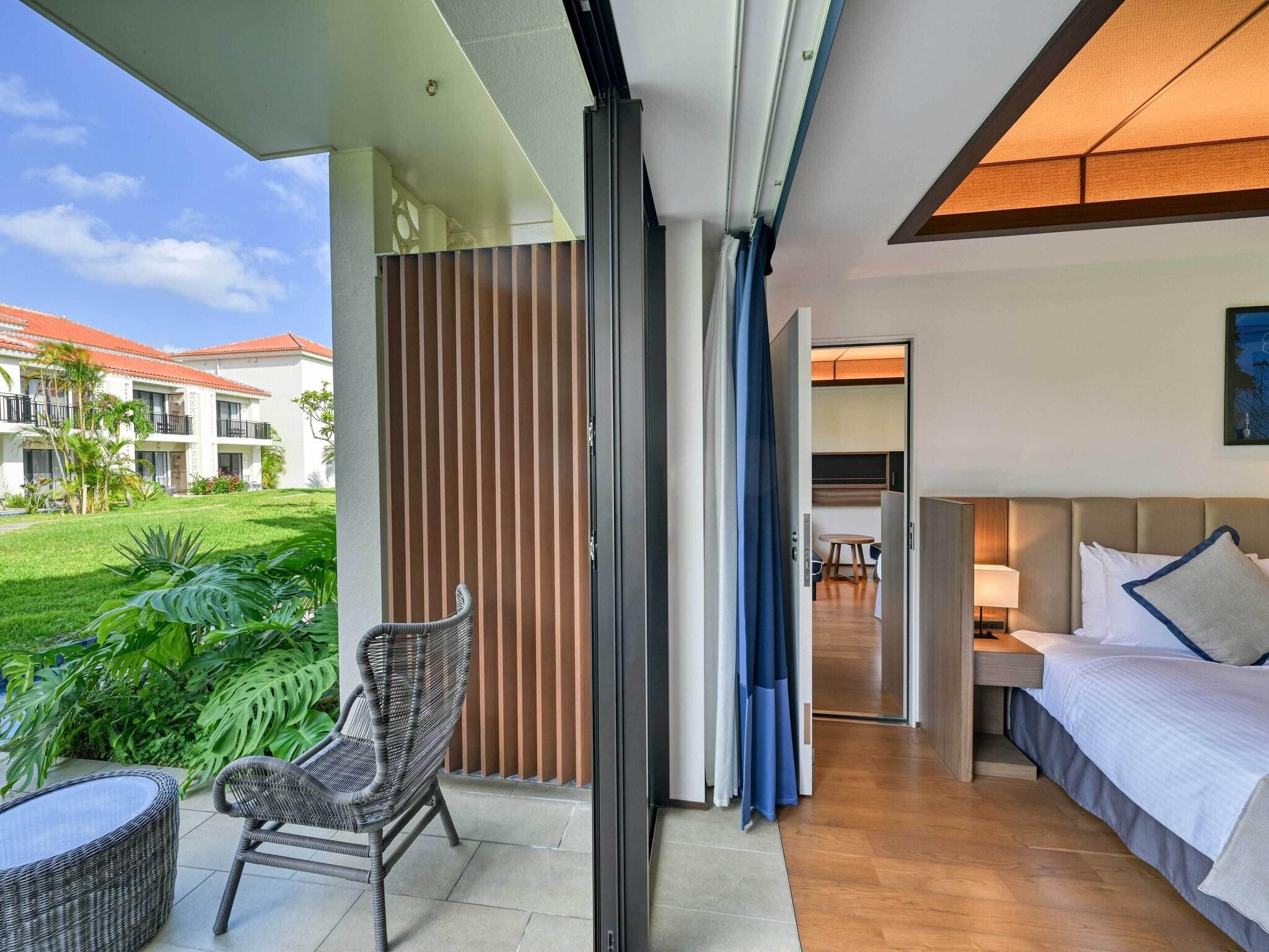 Room Connecting Room